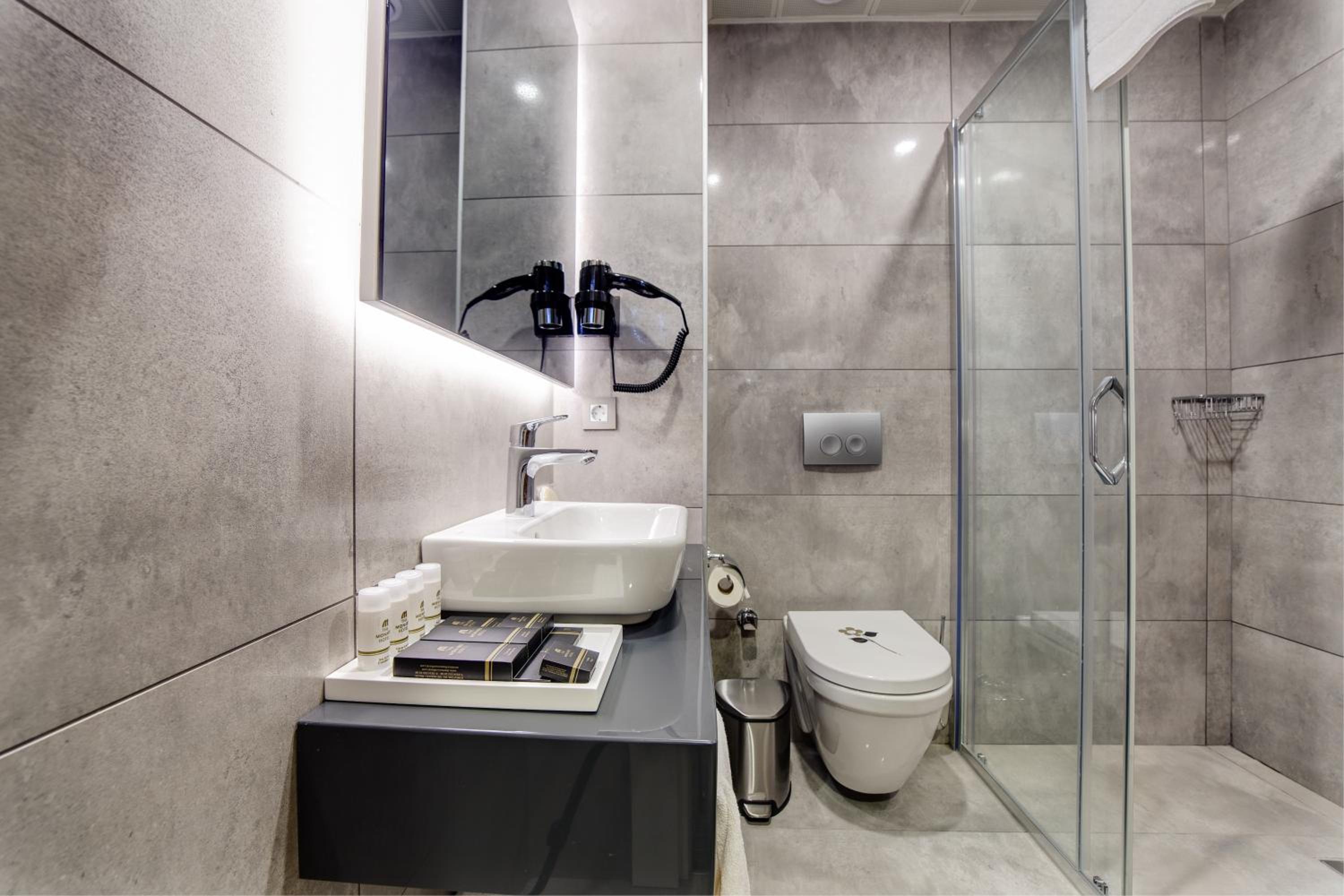 Superior Triple Room photo 2