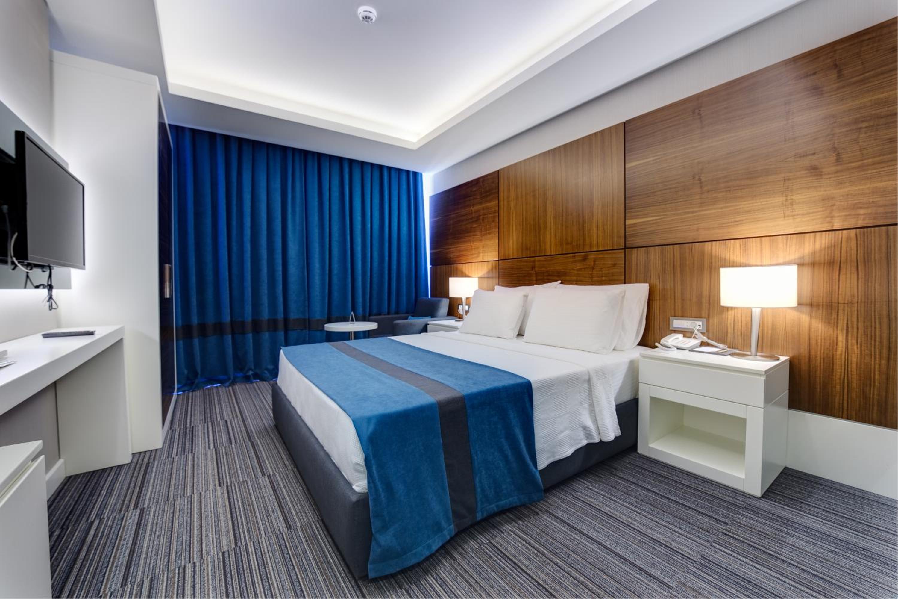 Deluxe Double Room photo 2