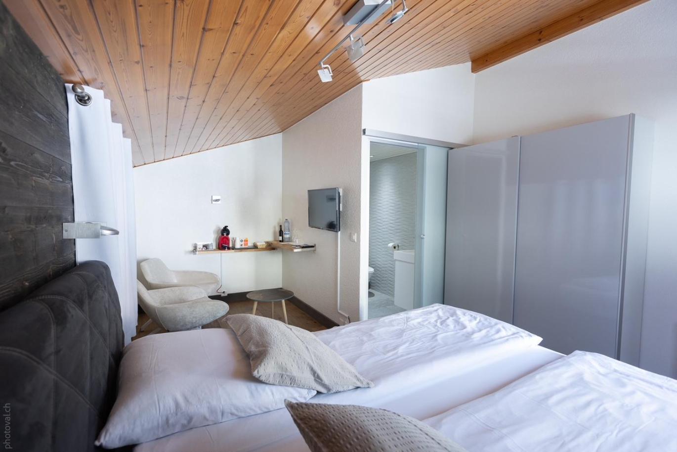 Double Room with Mountain View
