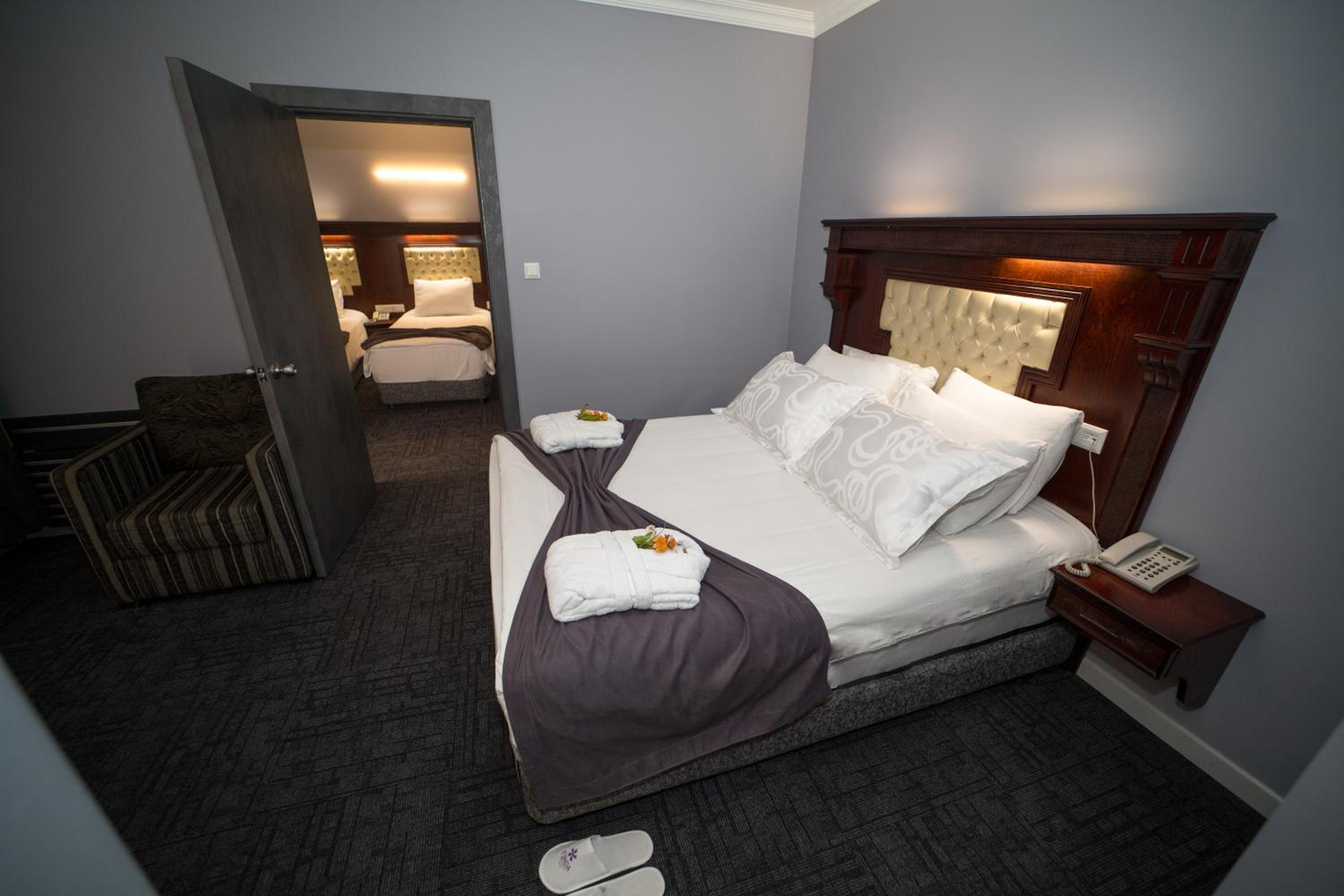 Two-Bedroom Suite
