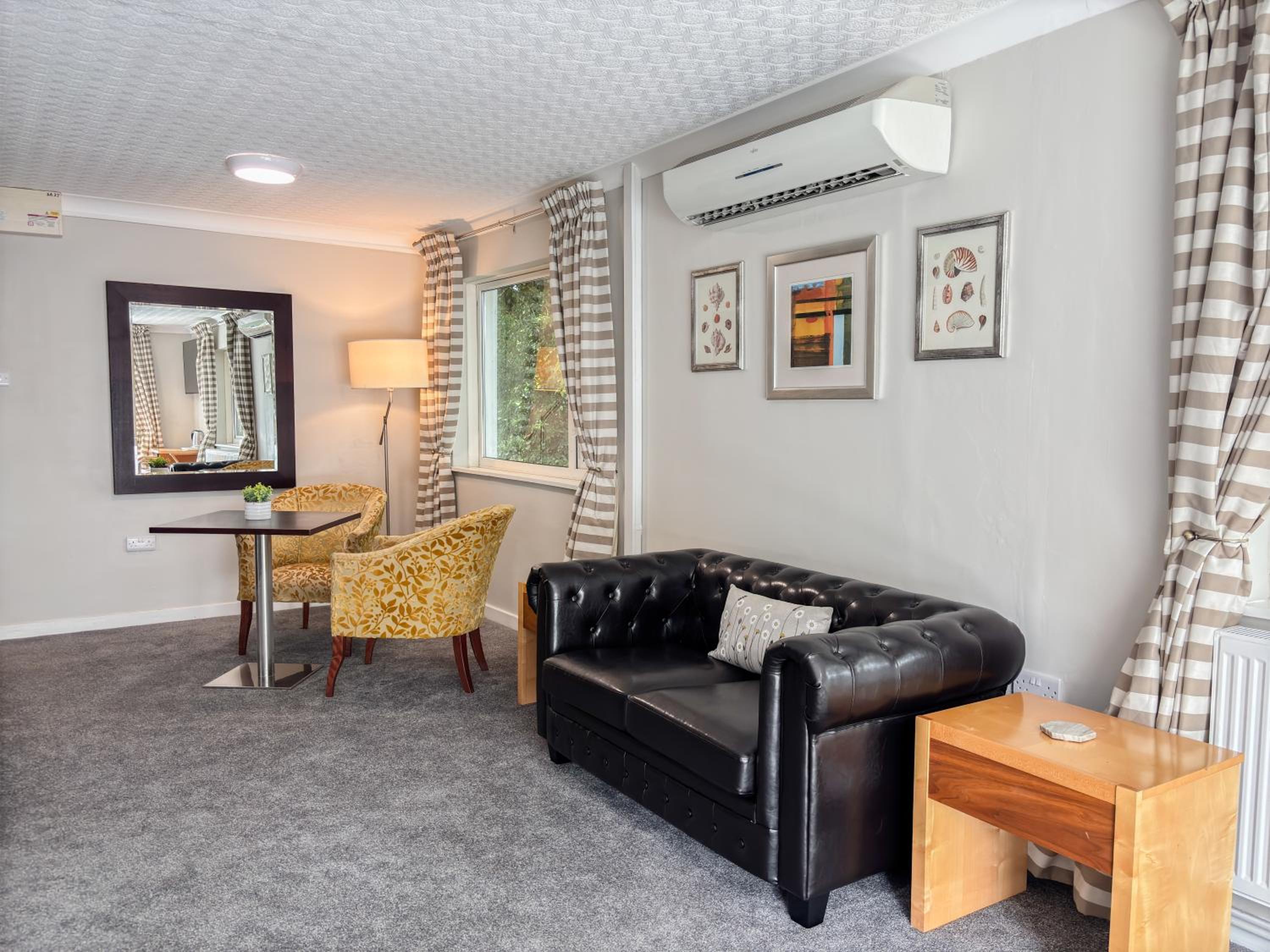 Suite with Terrace photo 2