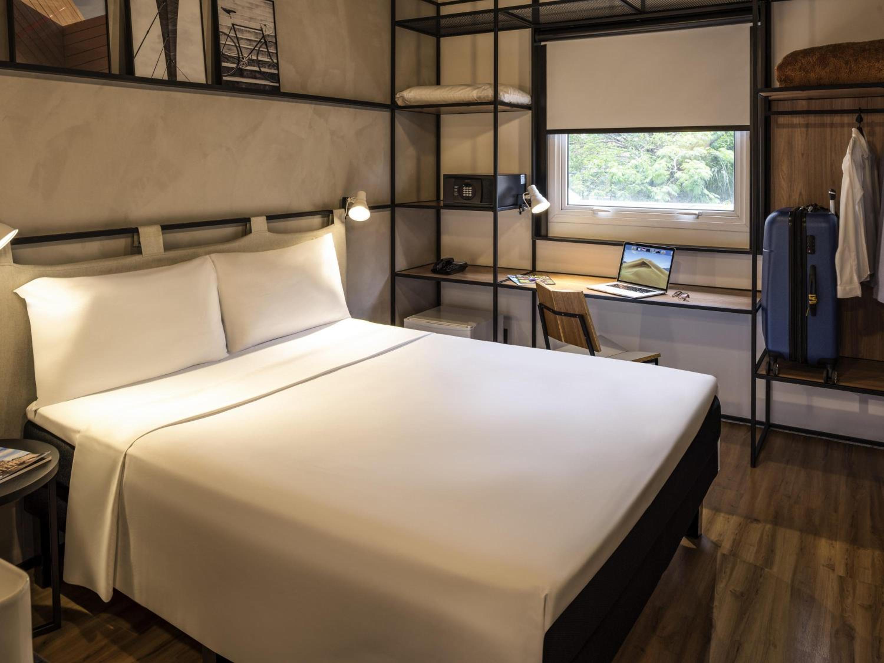Double Room - Disability Access - Photo 1