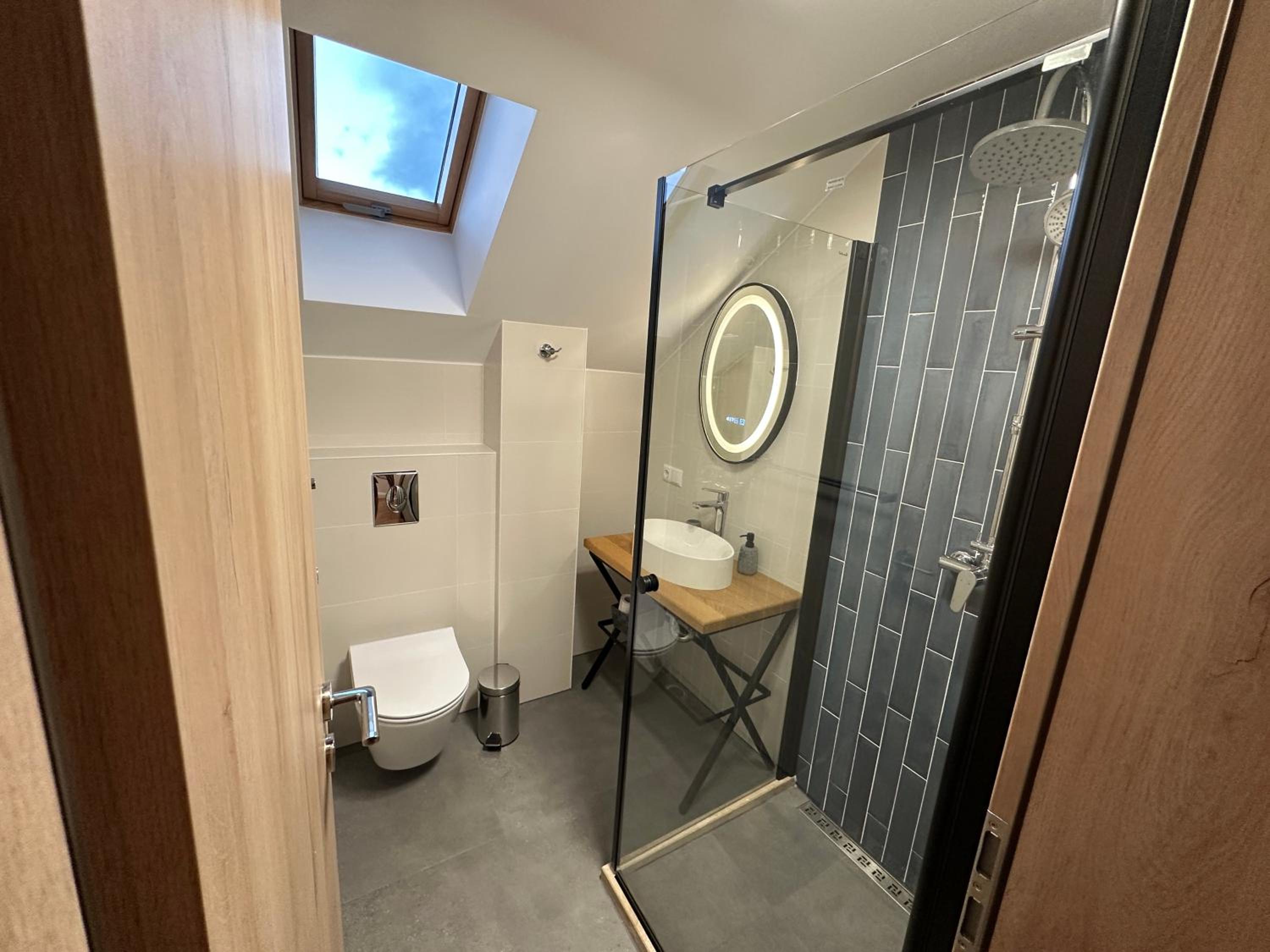 King Room with Balcony photo 3