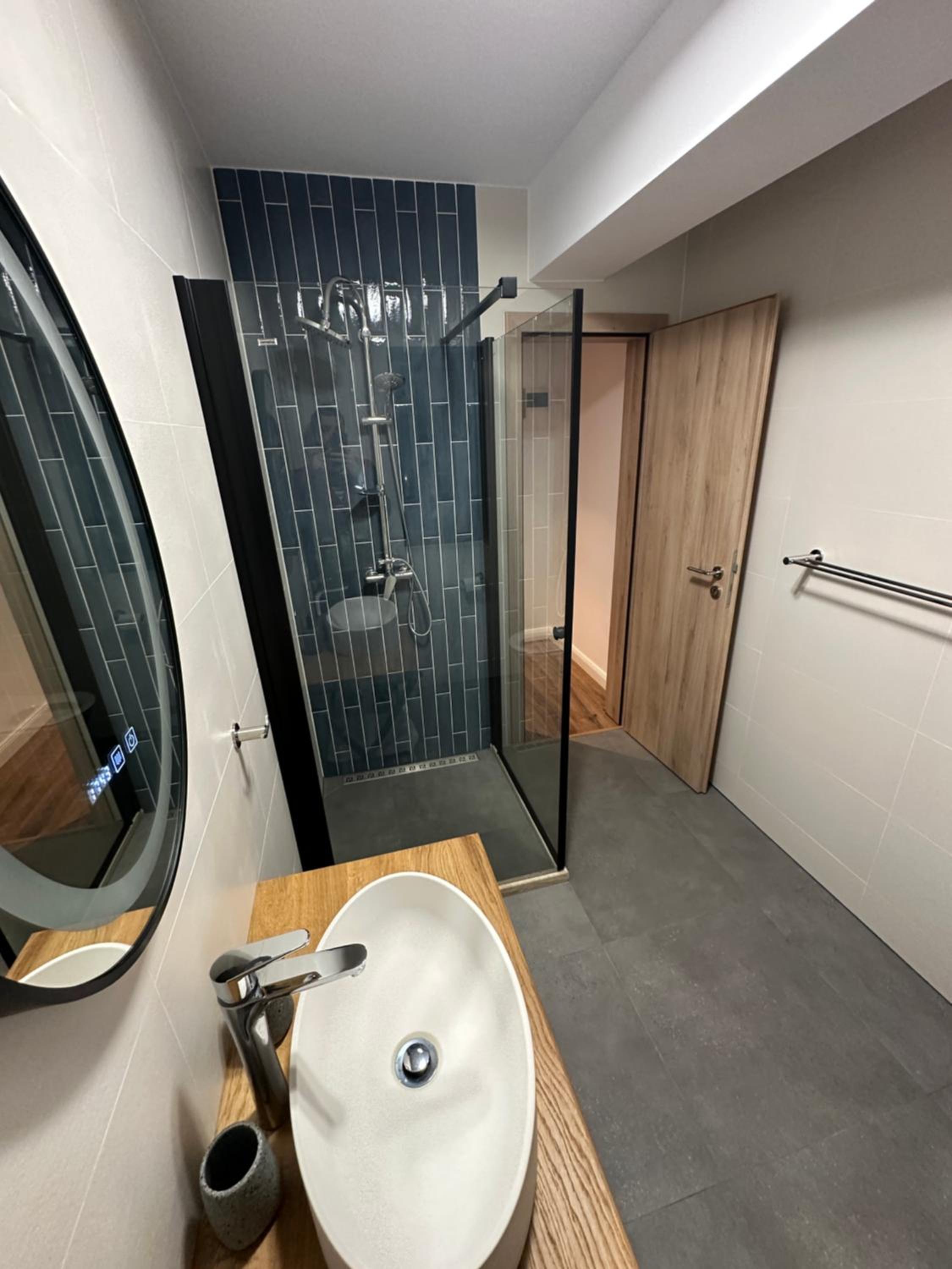 King Room with Balcony photo 3
