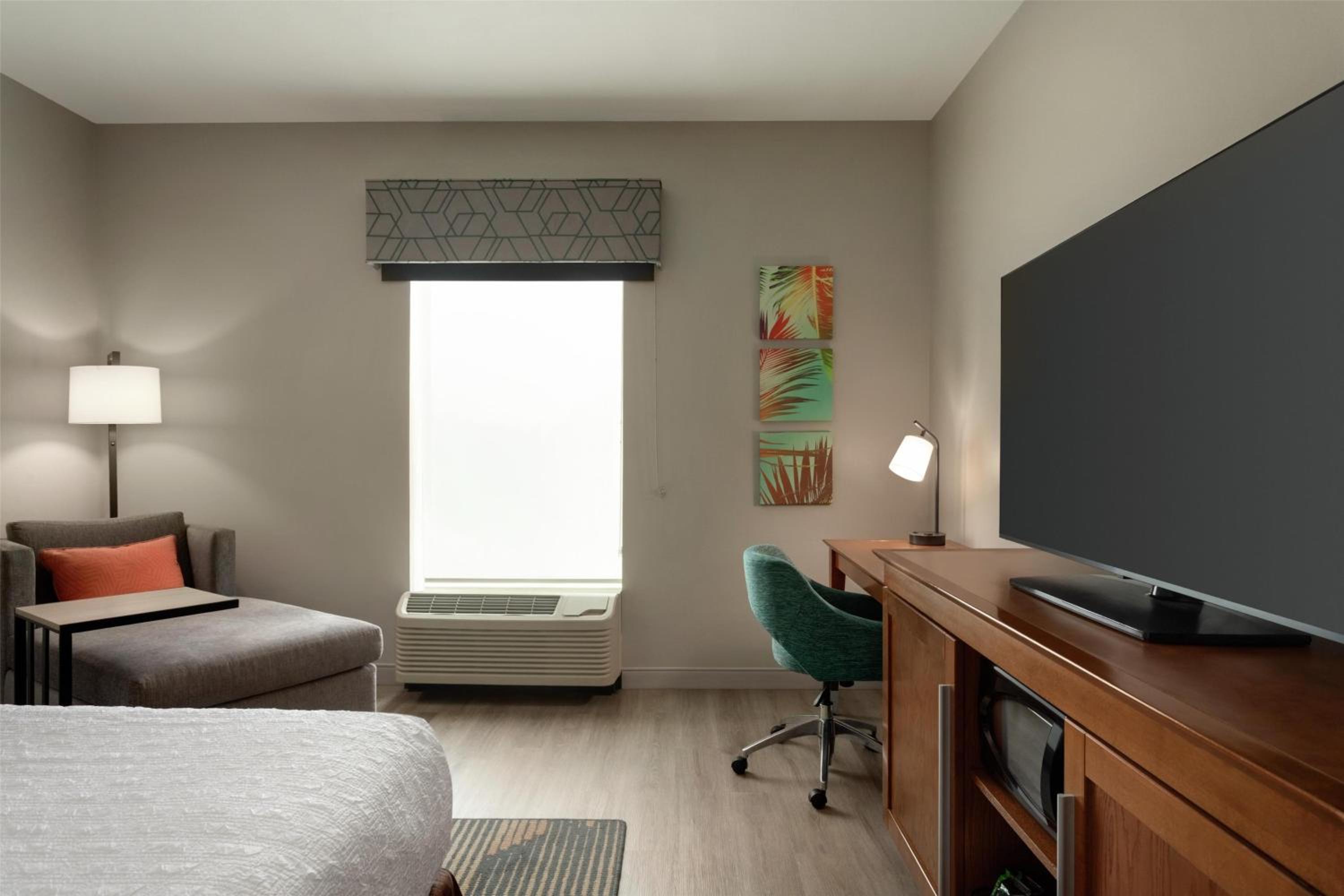 King Room - Mobility Access/Non-Smoking