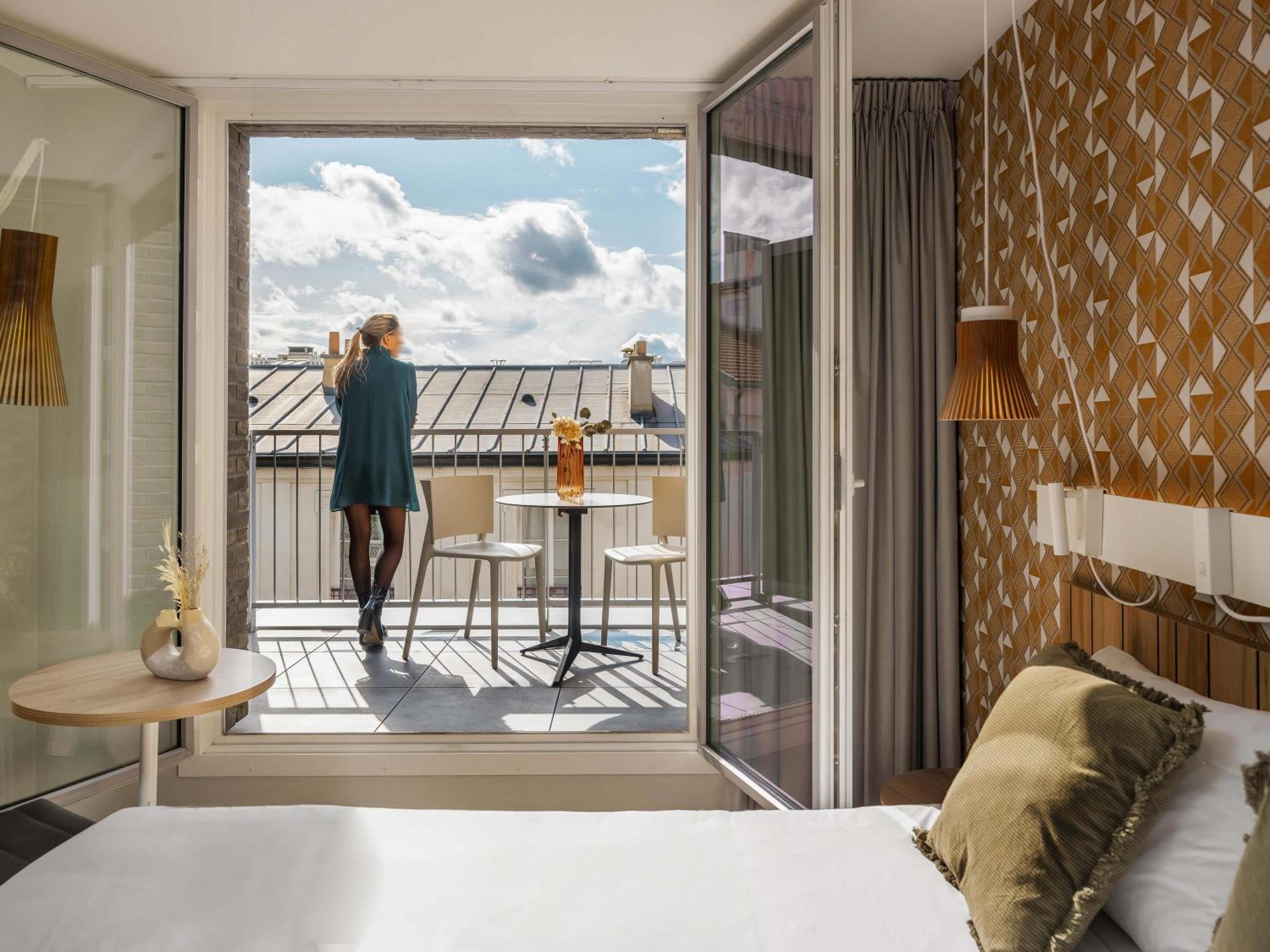 Superior Queen Room with Balcony photo 1