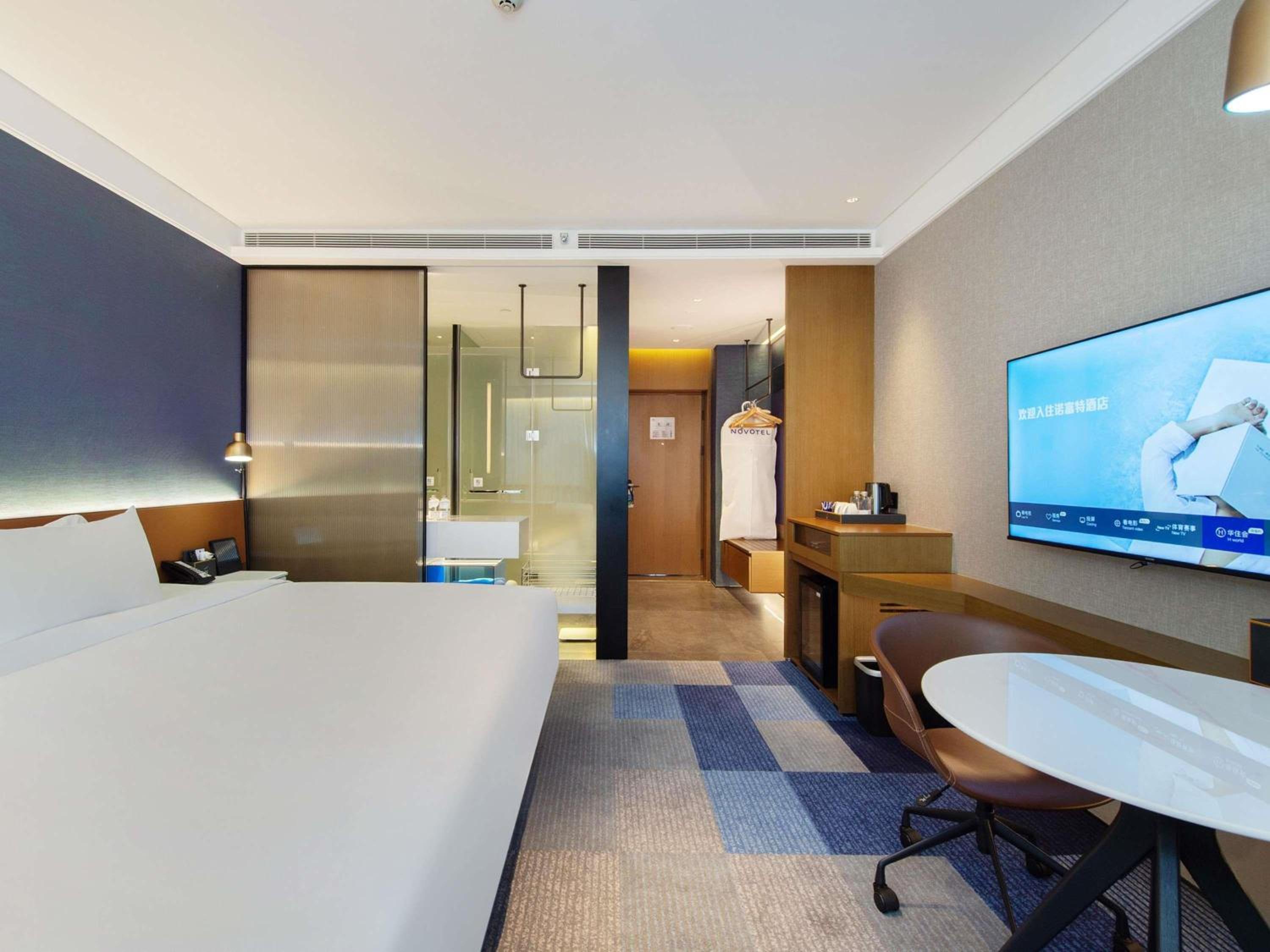 Superior King Room - Photo 4