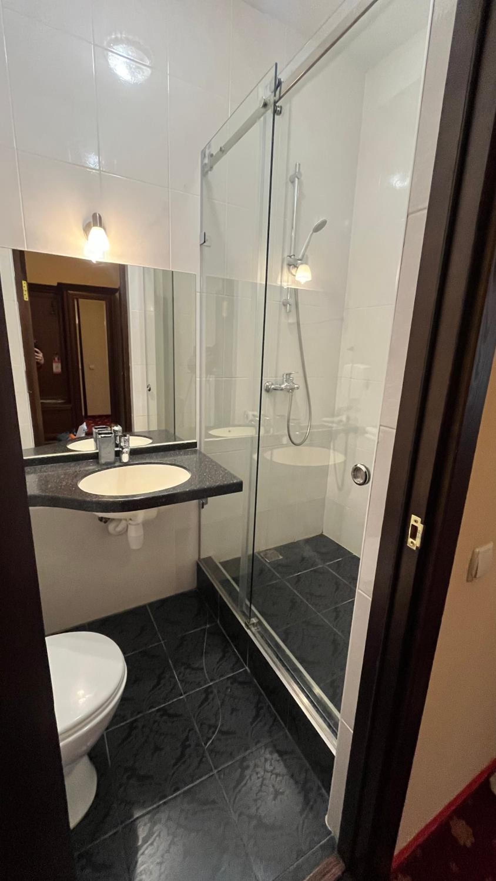 Deluxe Double Room with Shower