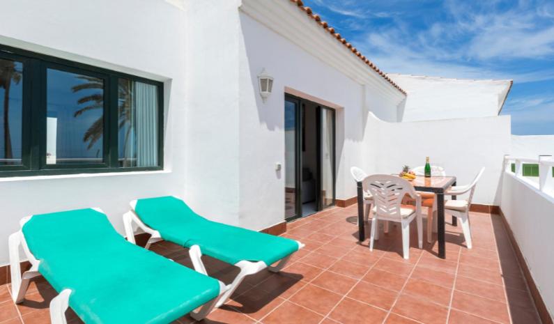 Two-Bedroom Apartment with Sea View