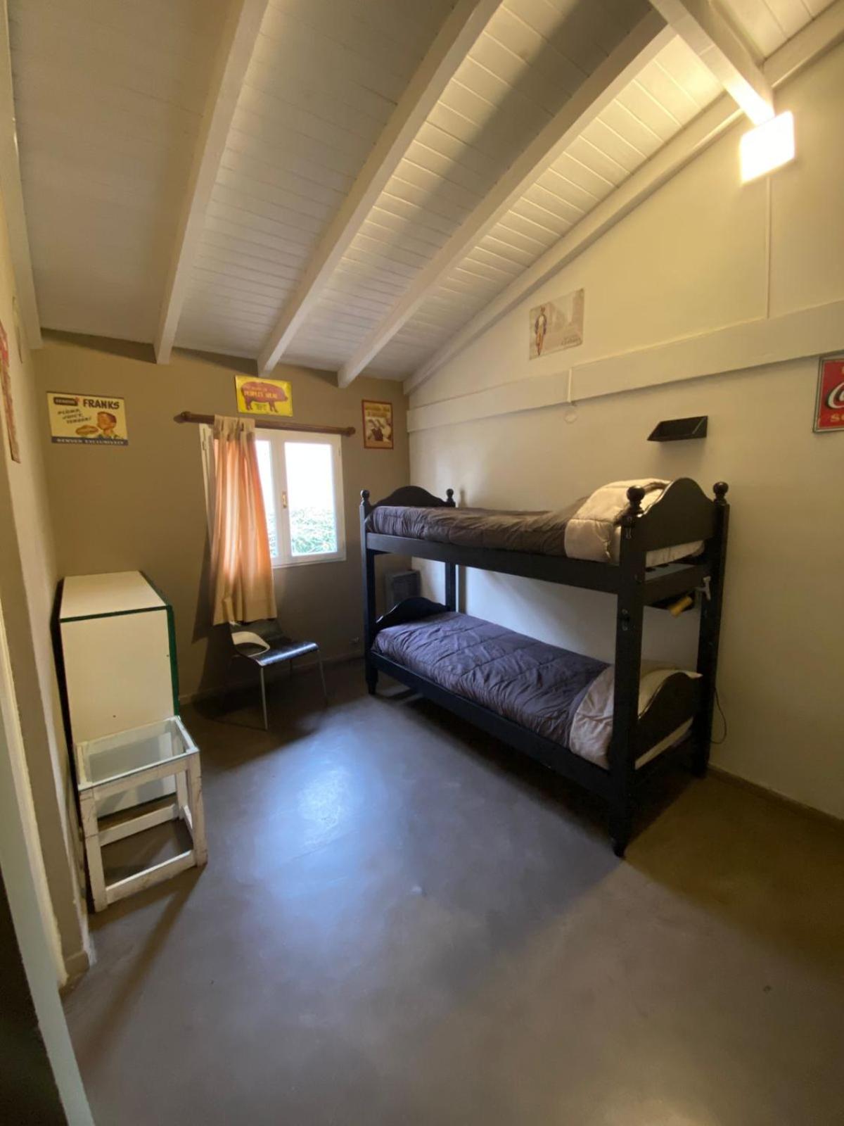 Bed in 6-Bed Dormitory Room photo 1
