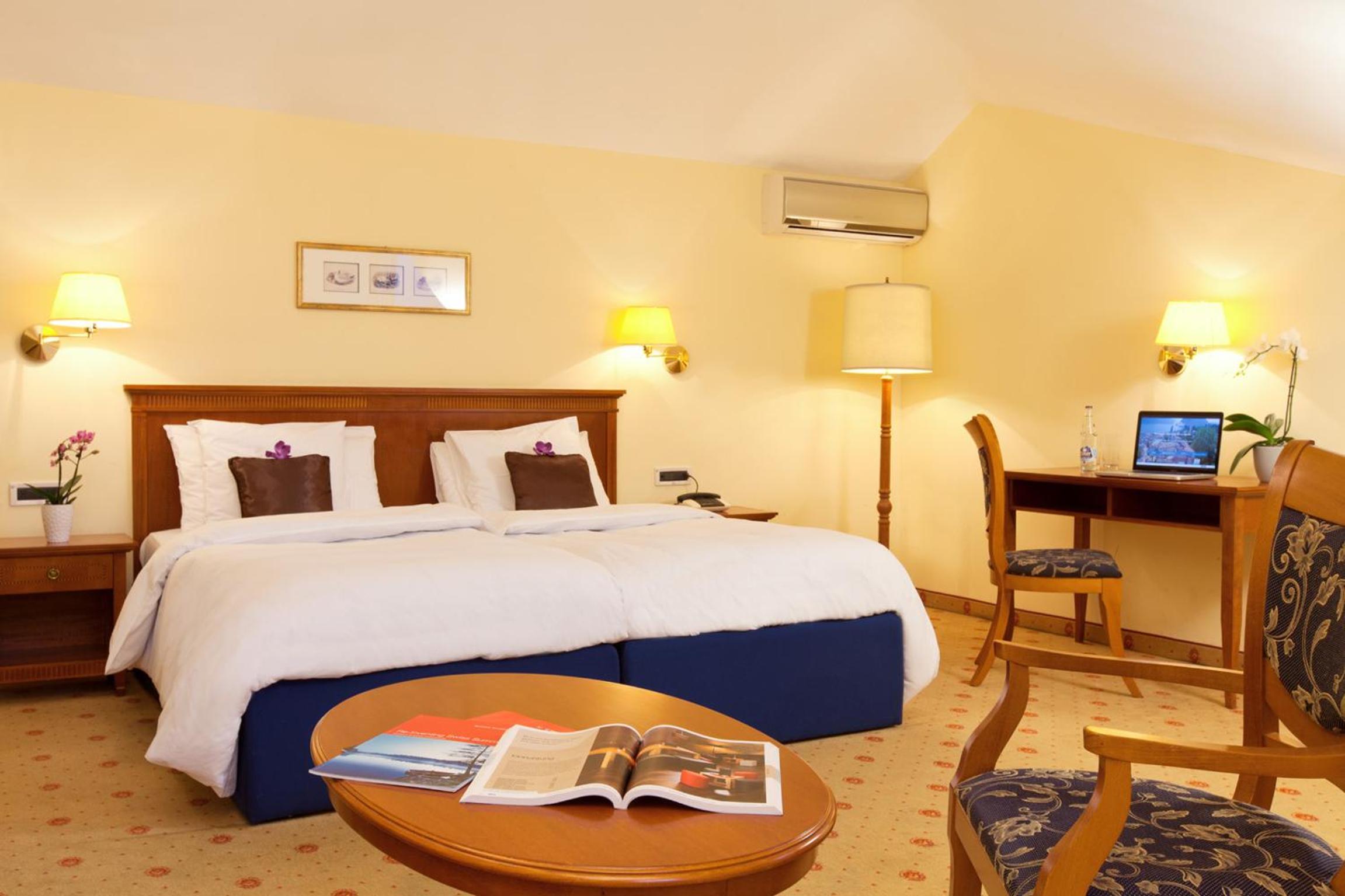 Quadruple Room - Photo 4