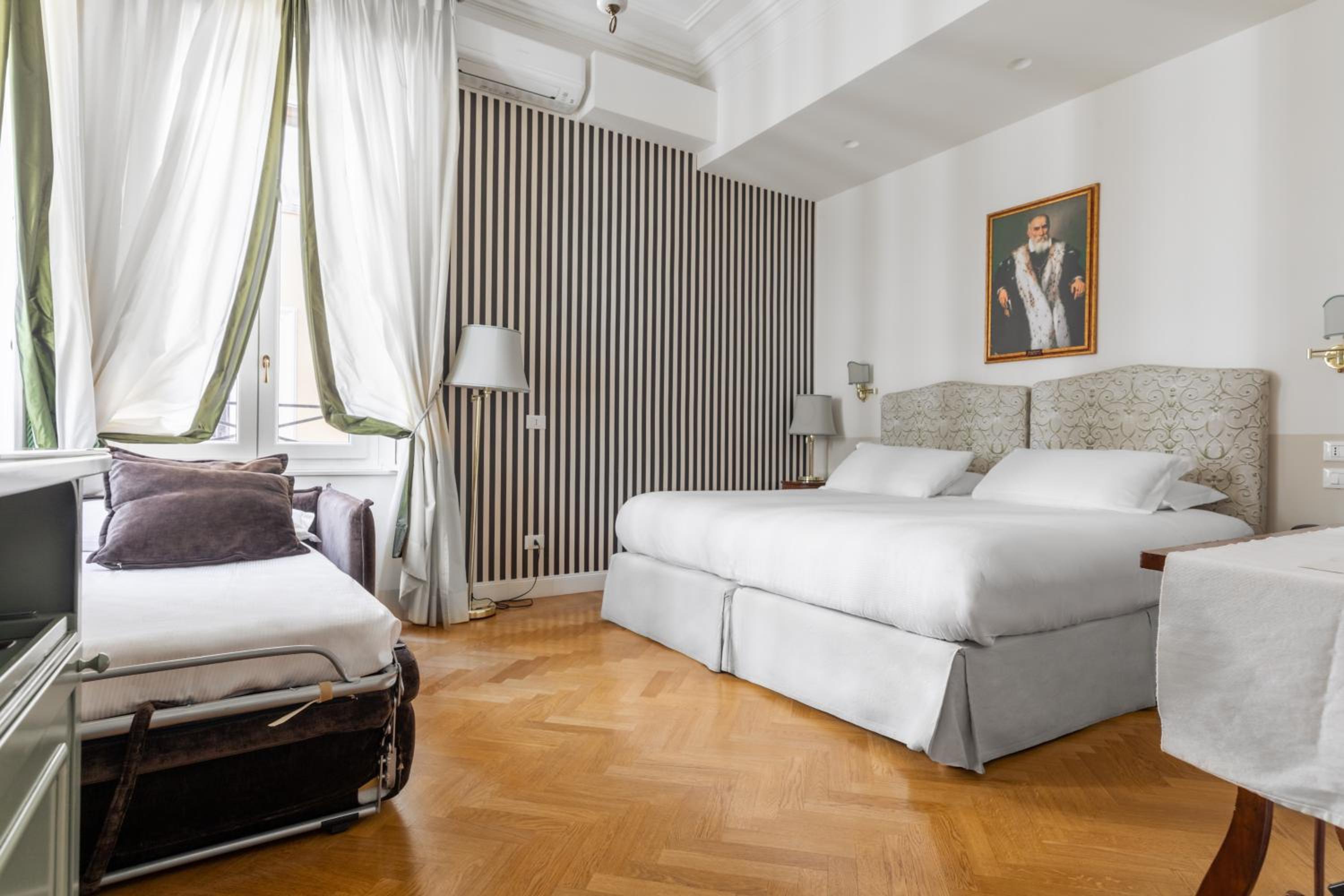 Superior Triple Room