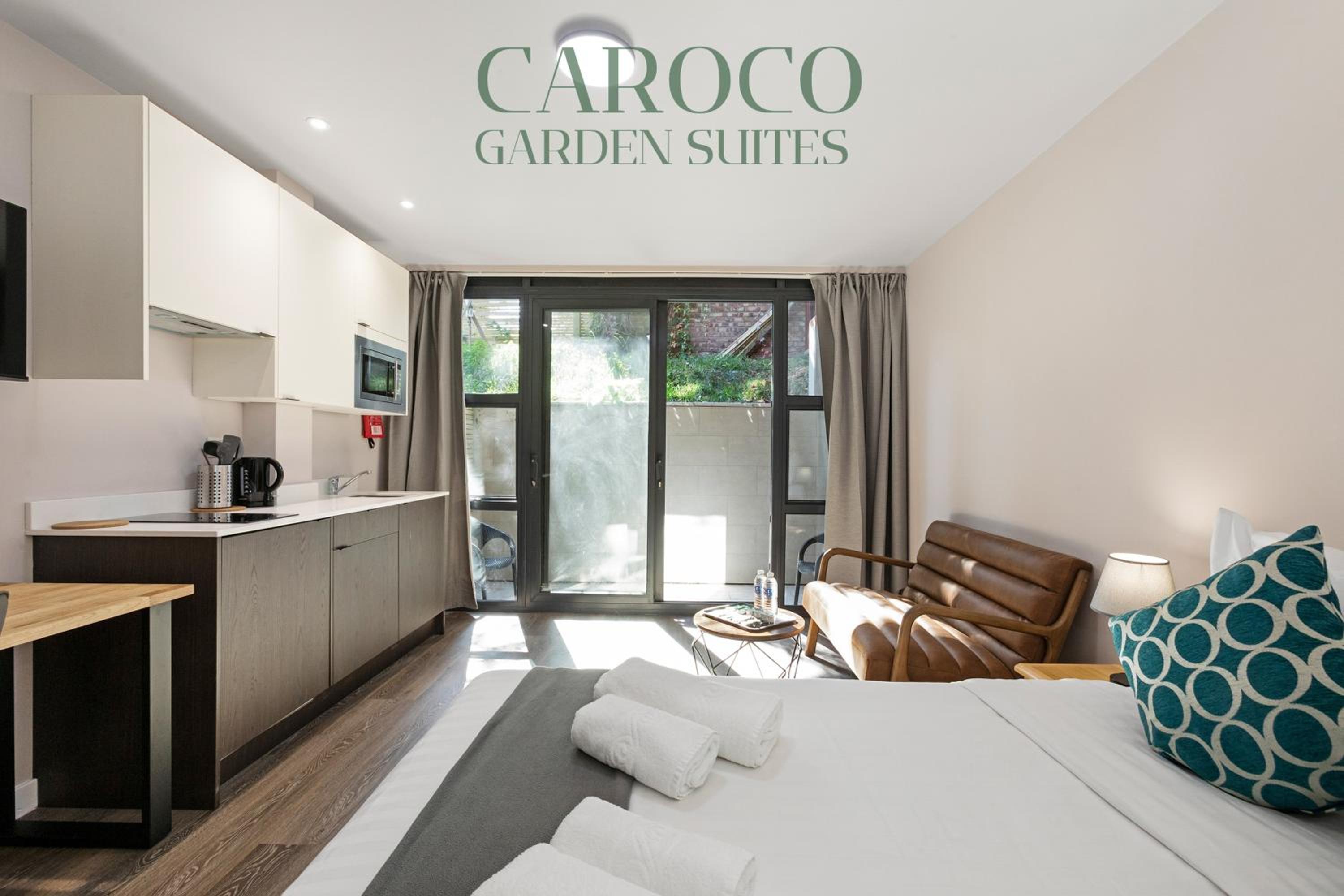 Double Suites with Outdoor space photo 2