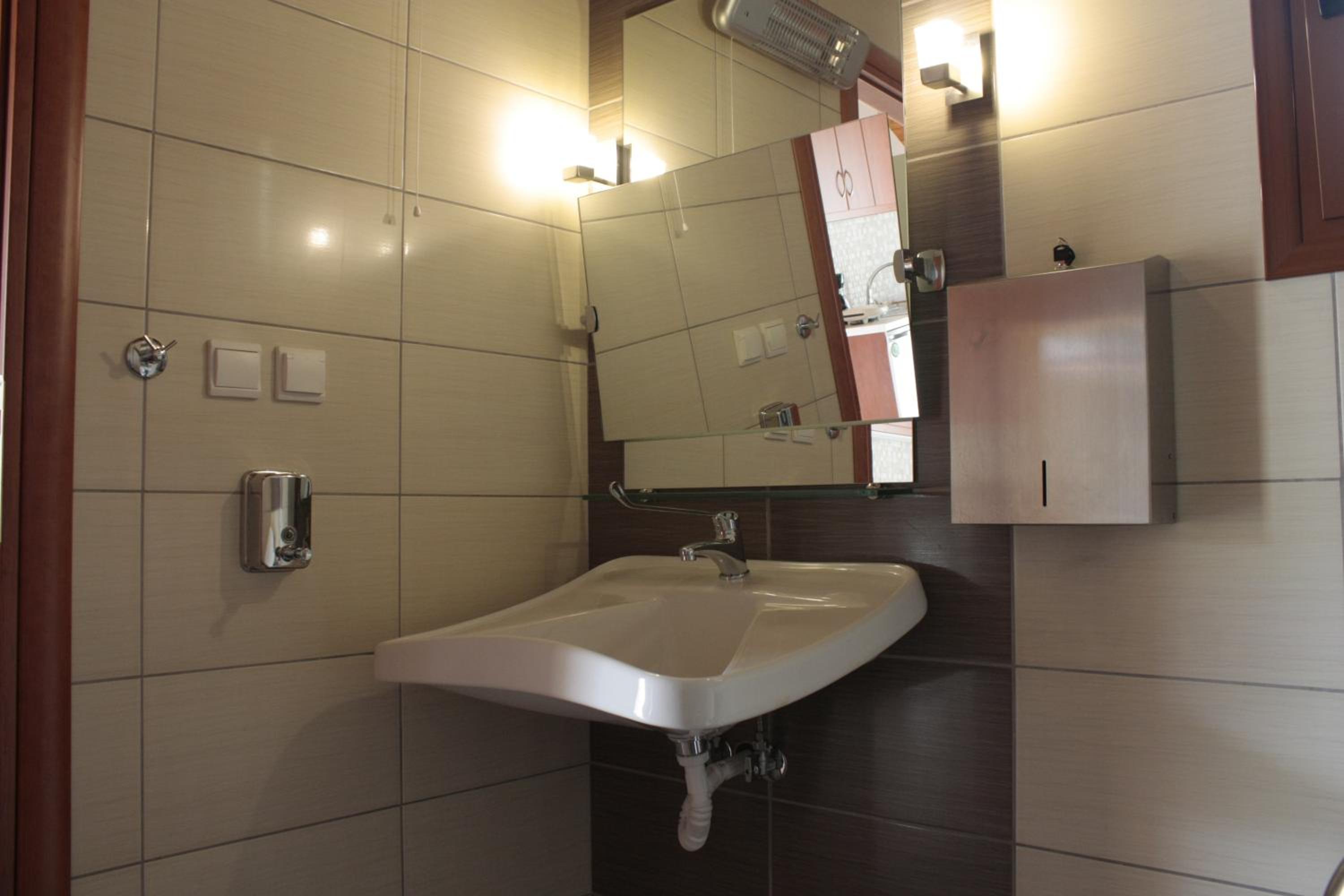 Apartment - Photo 3
