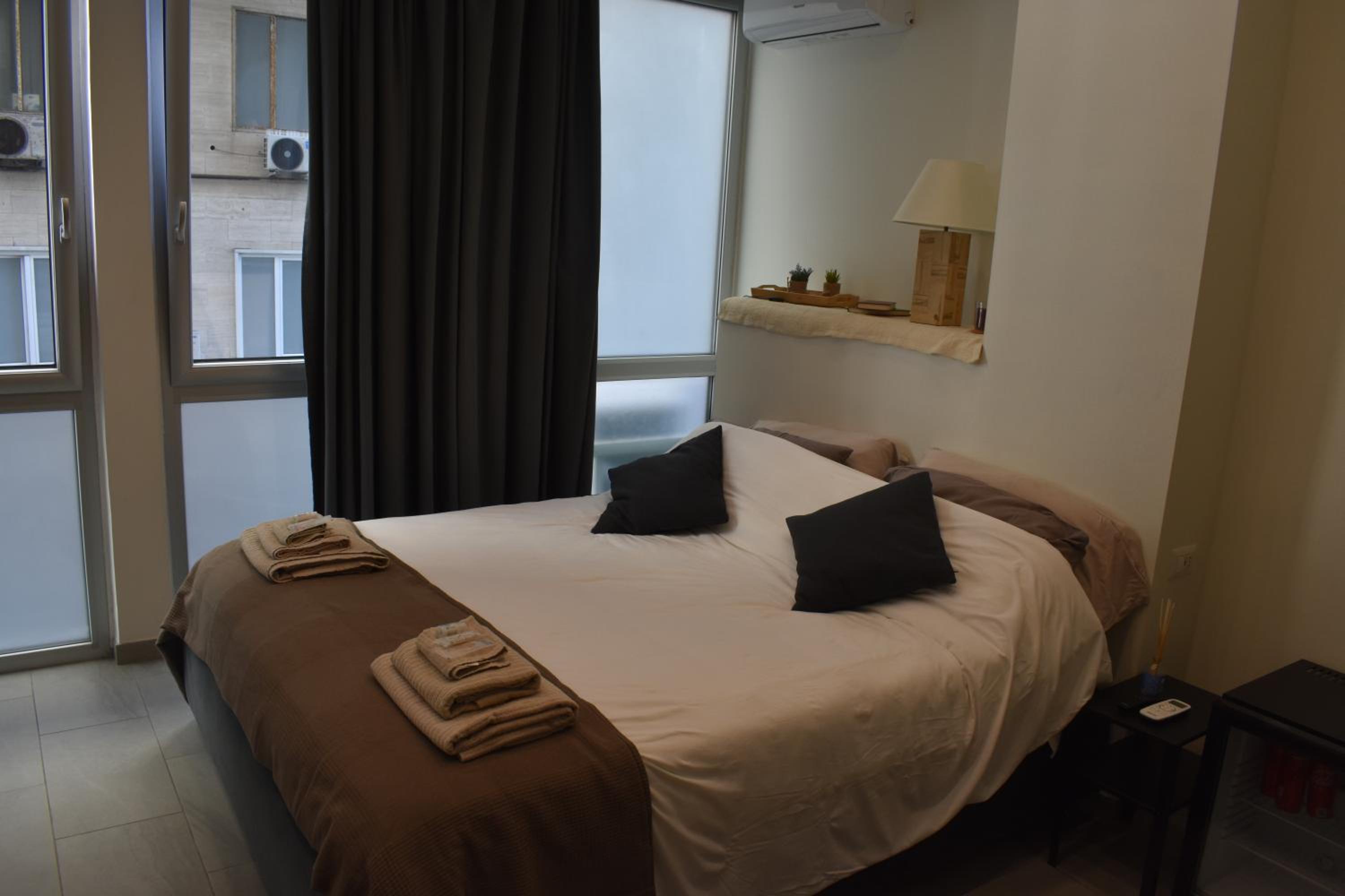 Standard King Room