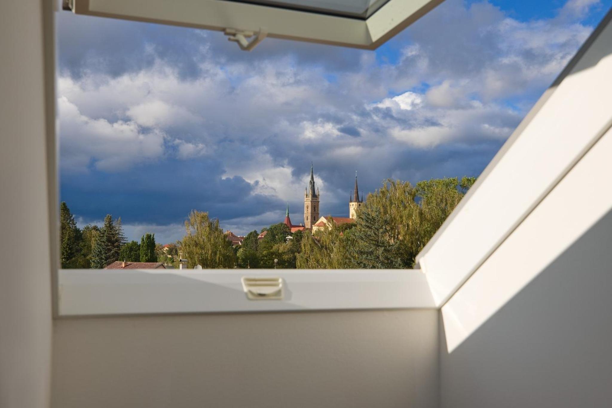 Deluxe Two-Bedroom Apartment with Garden View photo 1