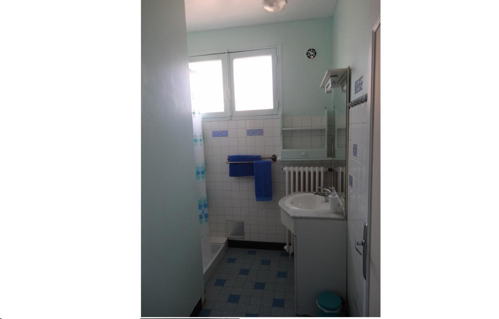 Two-Bedroom House photo 2