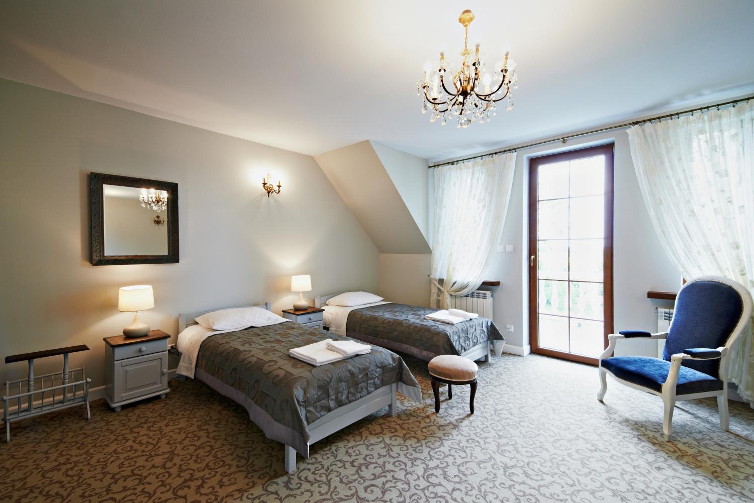 Deluxe Family Room - Photo 4