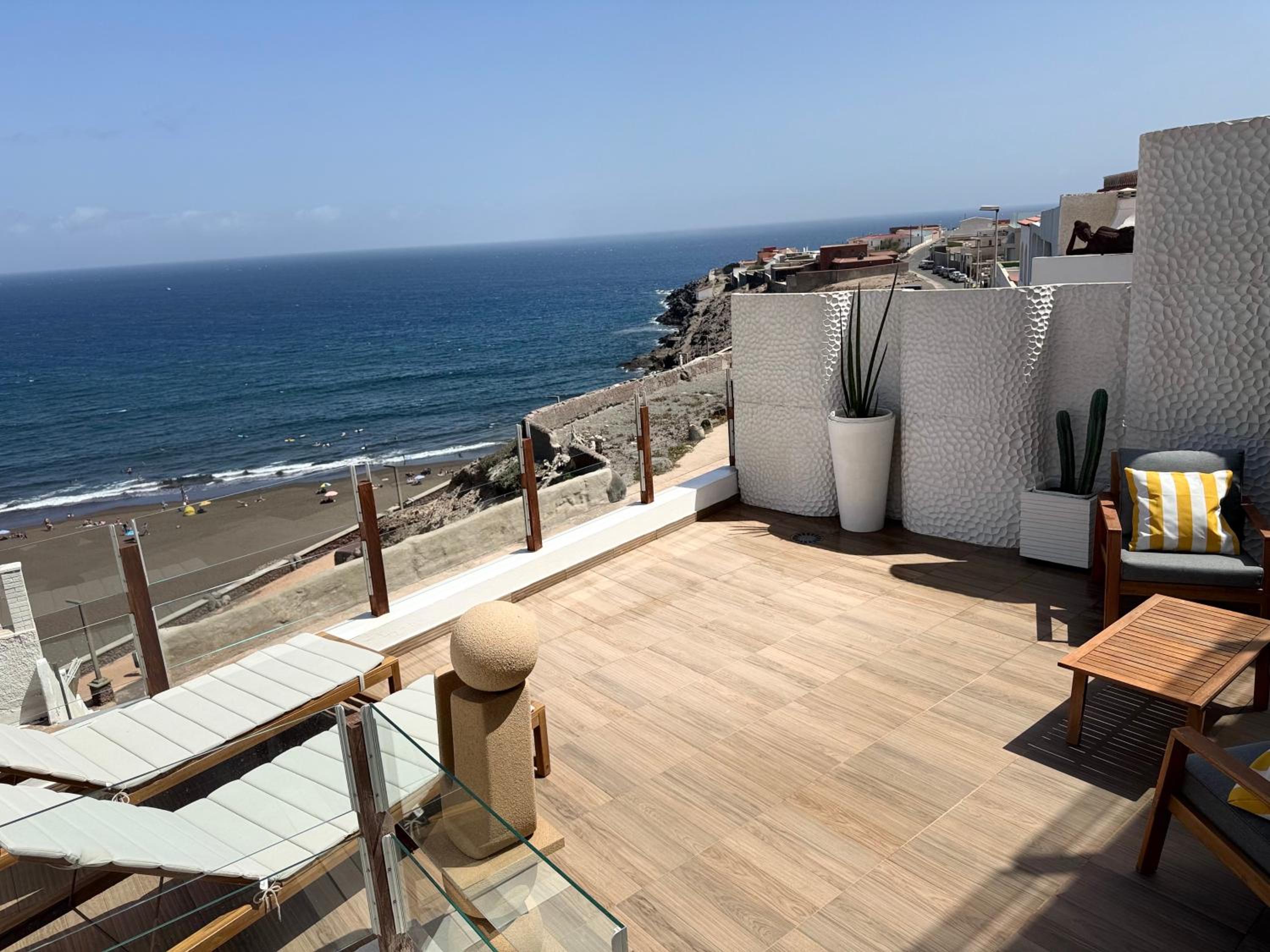 Three-Bedroom Apartment - Oceanfront