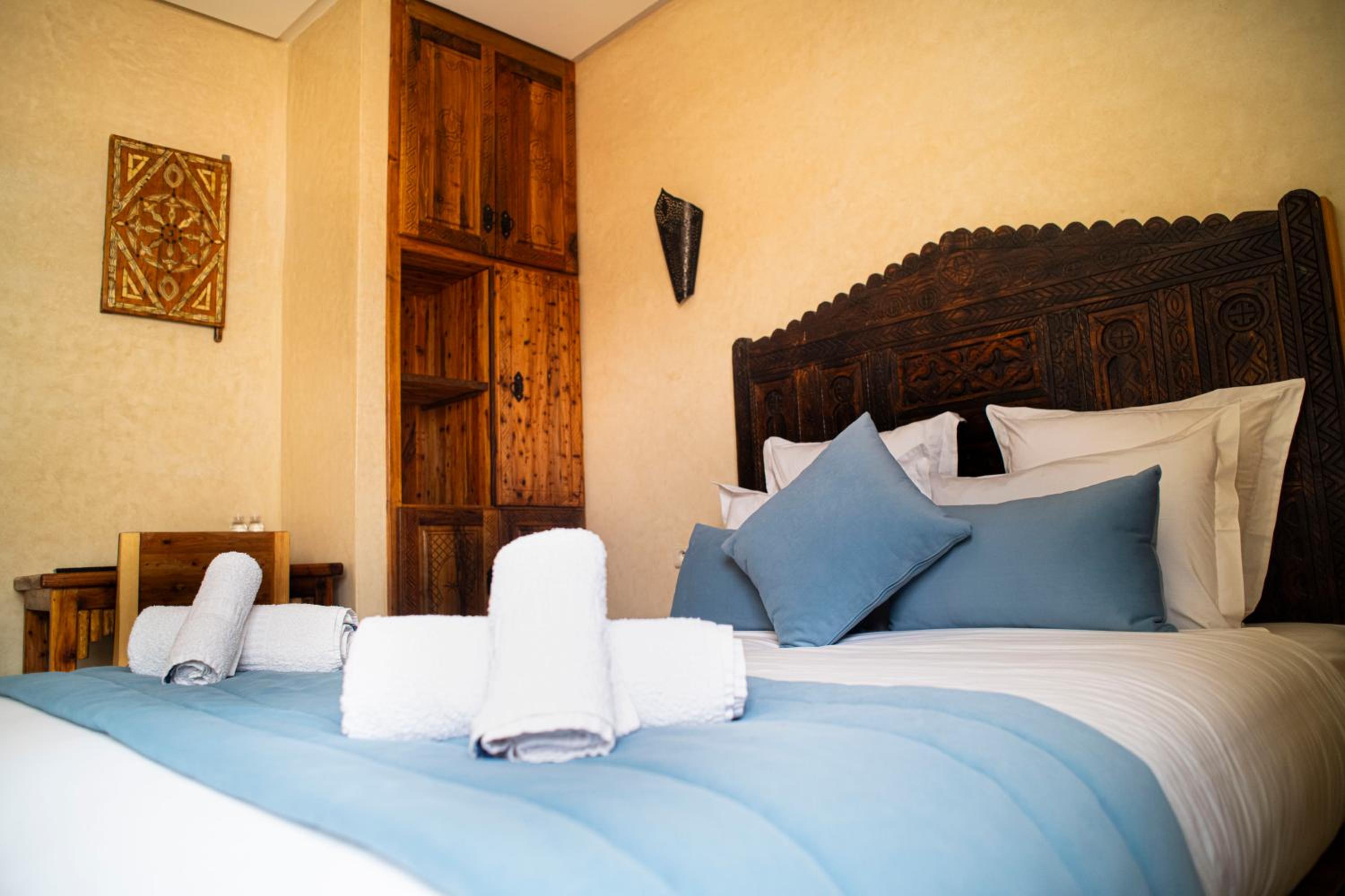 Double Room with Pool View photo 3