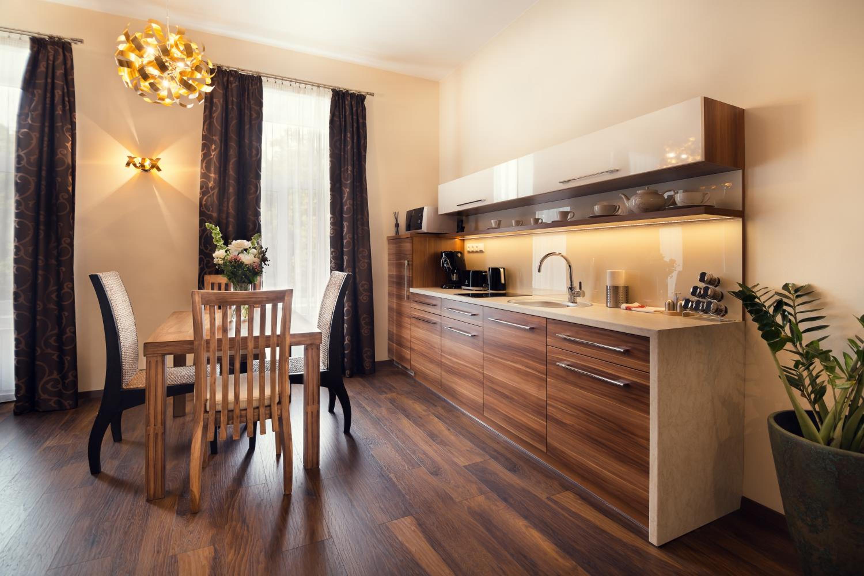 Deluxe Apartment with Private Sauna - Photo 5