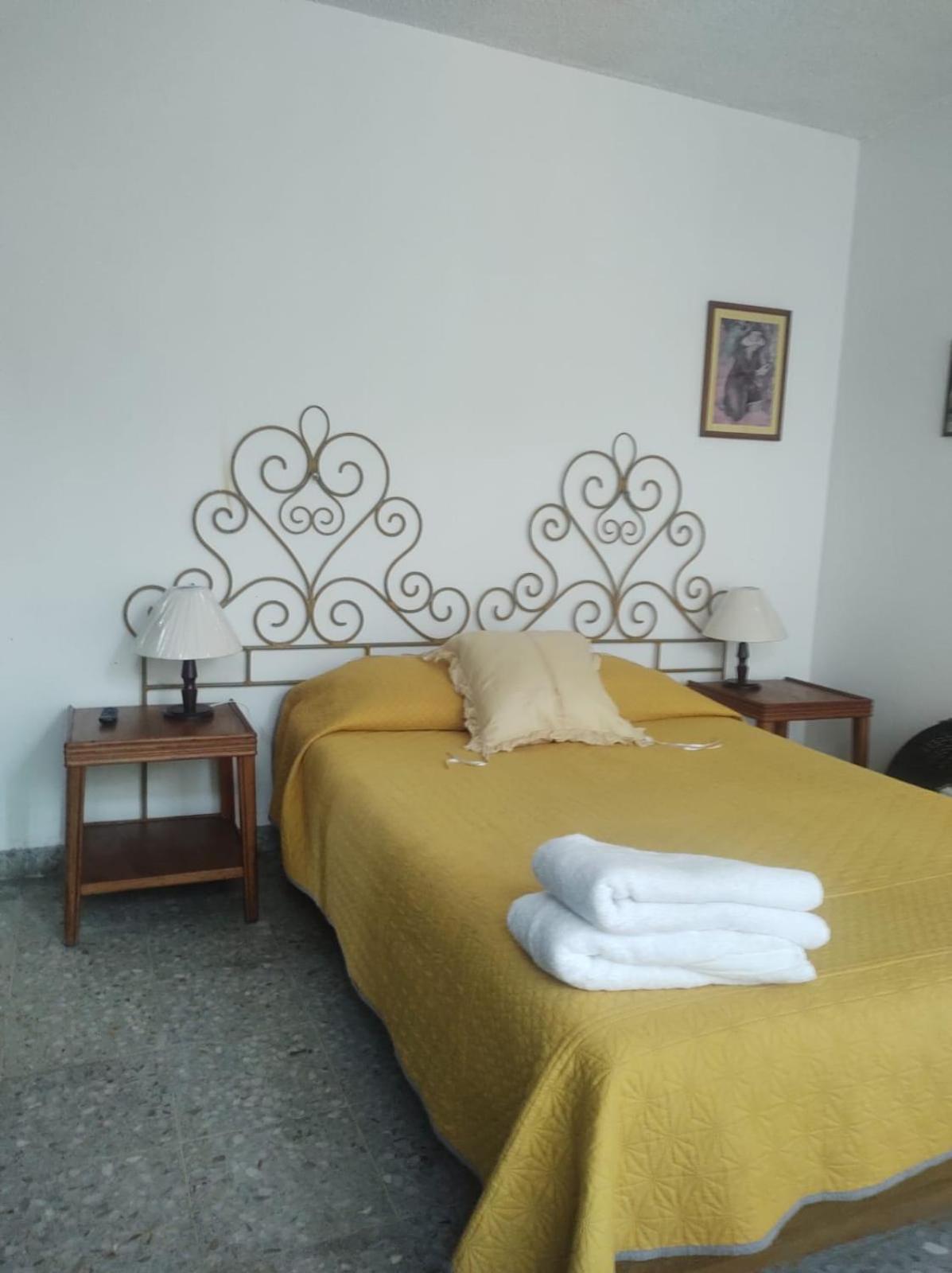 Standard Double Room with Fan photo 1