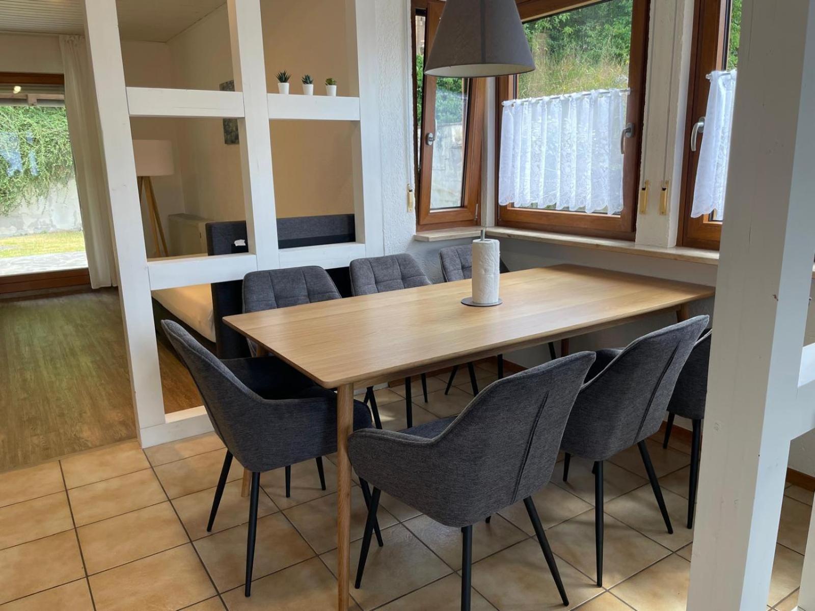 Three-Bedroom Apartment with Balcony photo 1