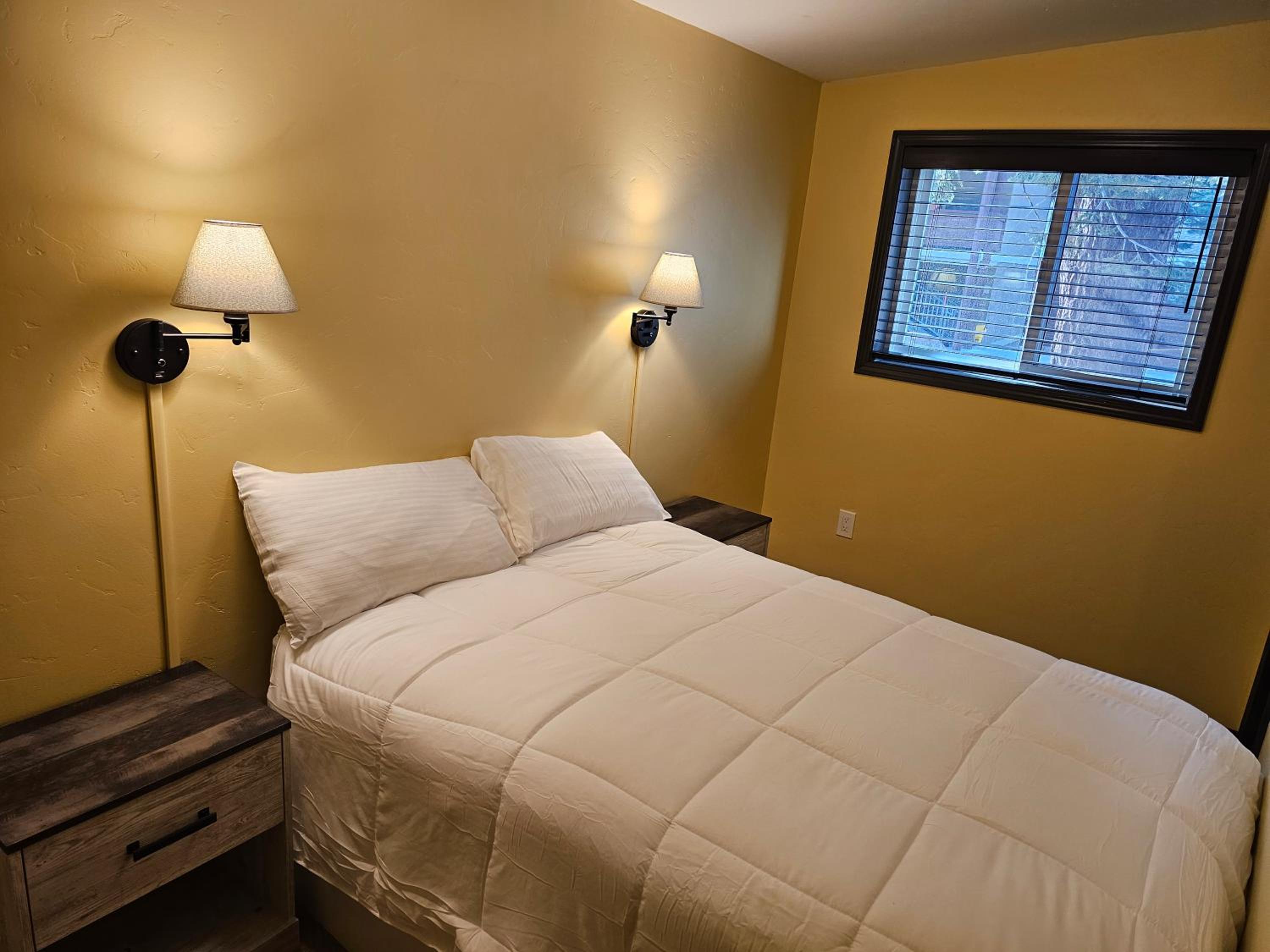 Full bed studio