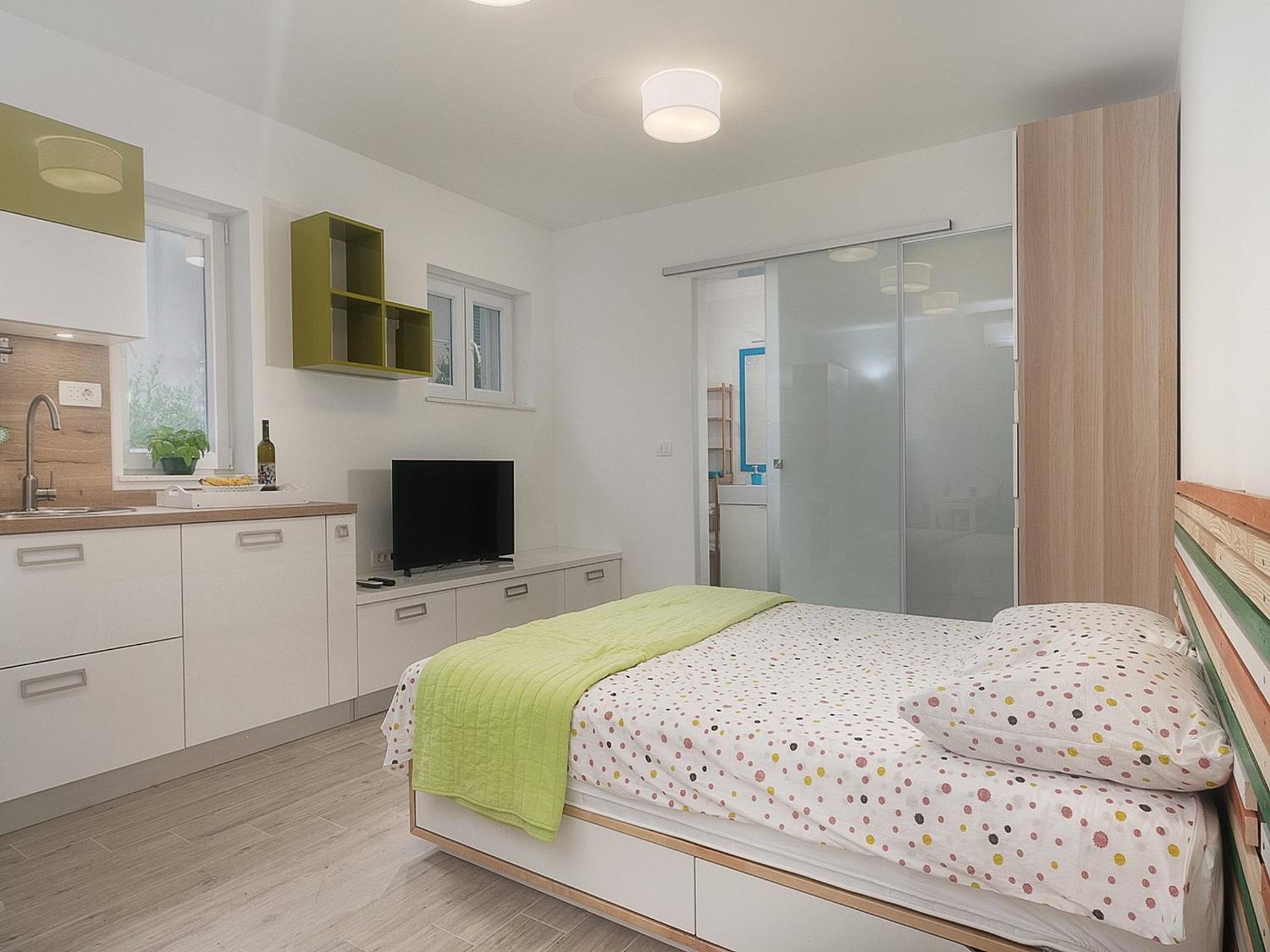 Studio Apartment