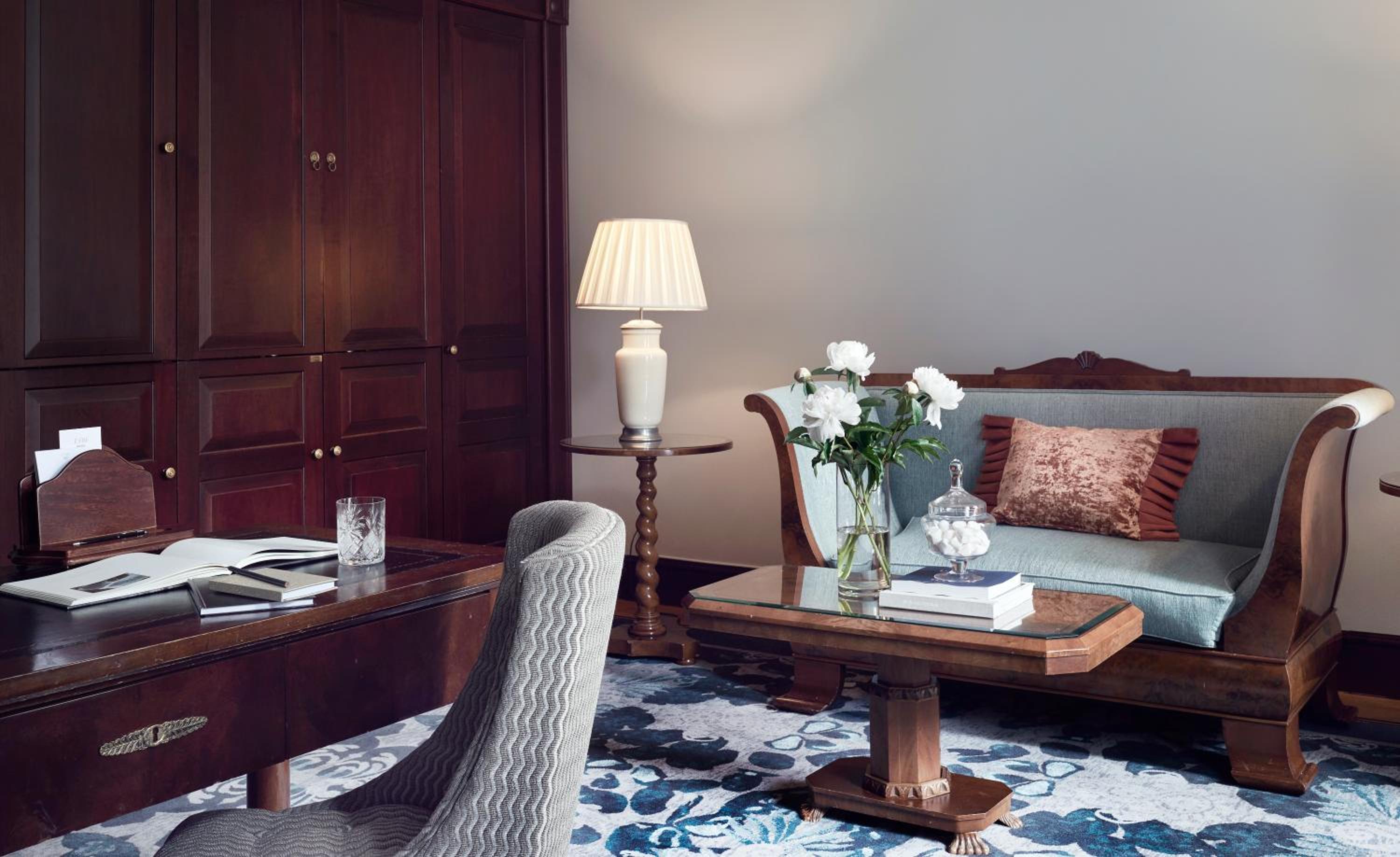 Kämp Suite with Lounge Access thumbnail 6