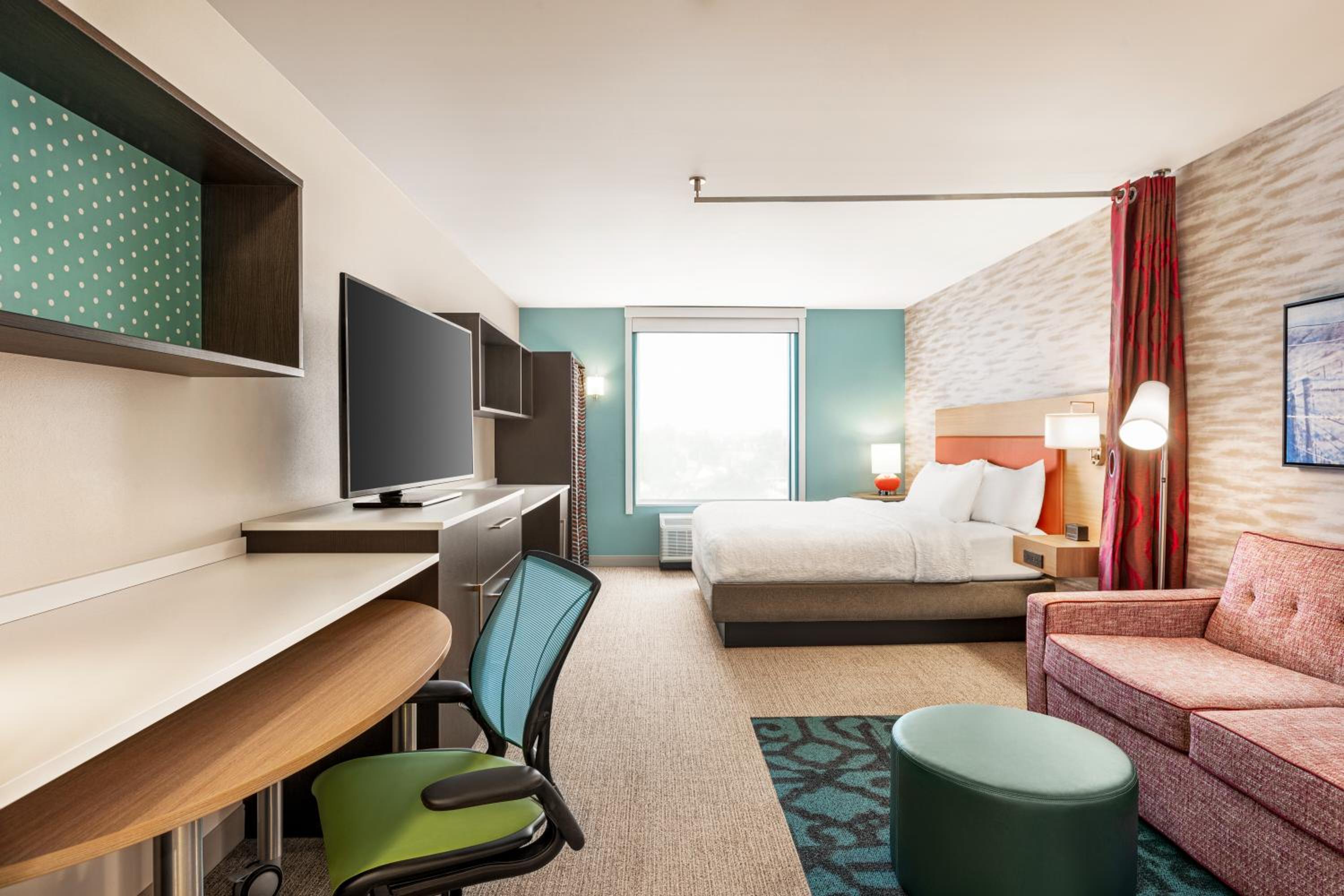 King Studio Suite - Photo 3