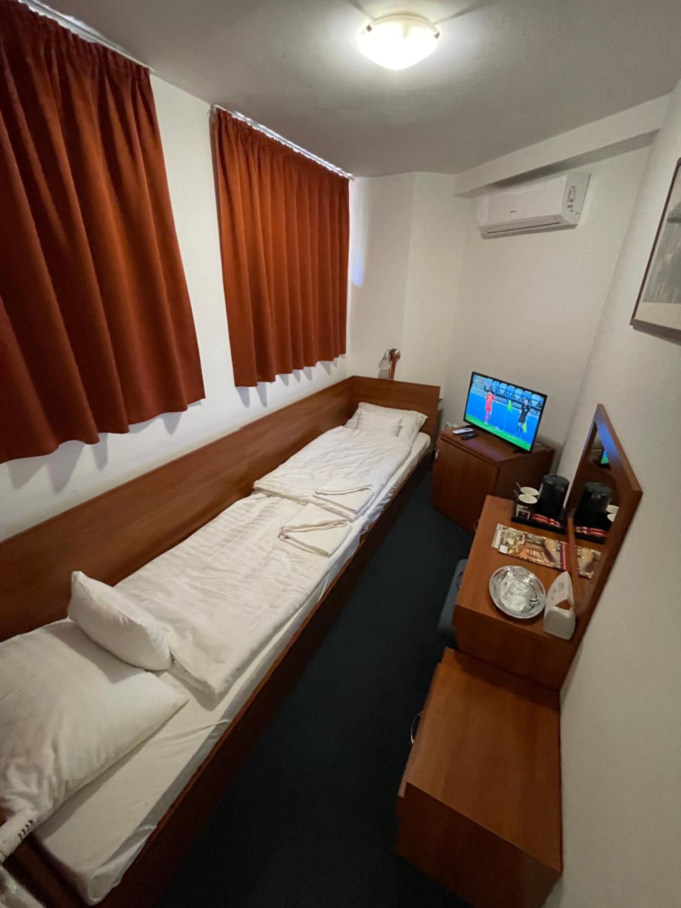 Small Twin Room