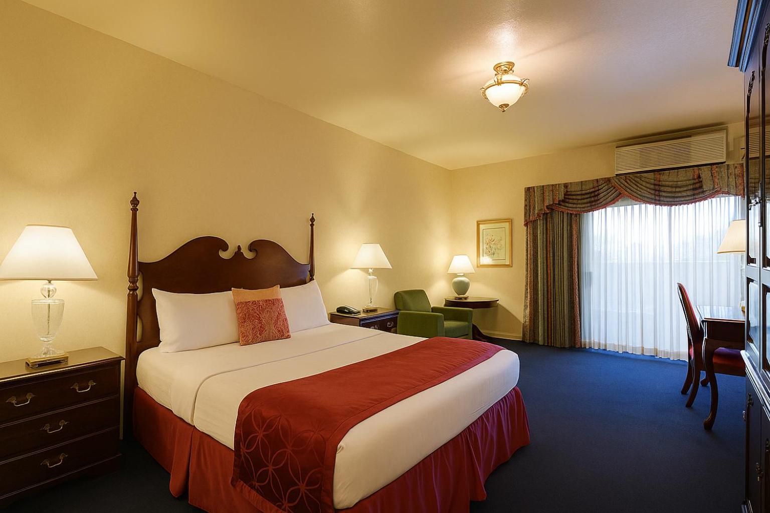 King Room - Disability Access photo 1