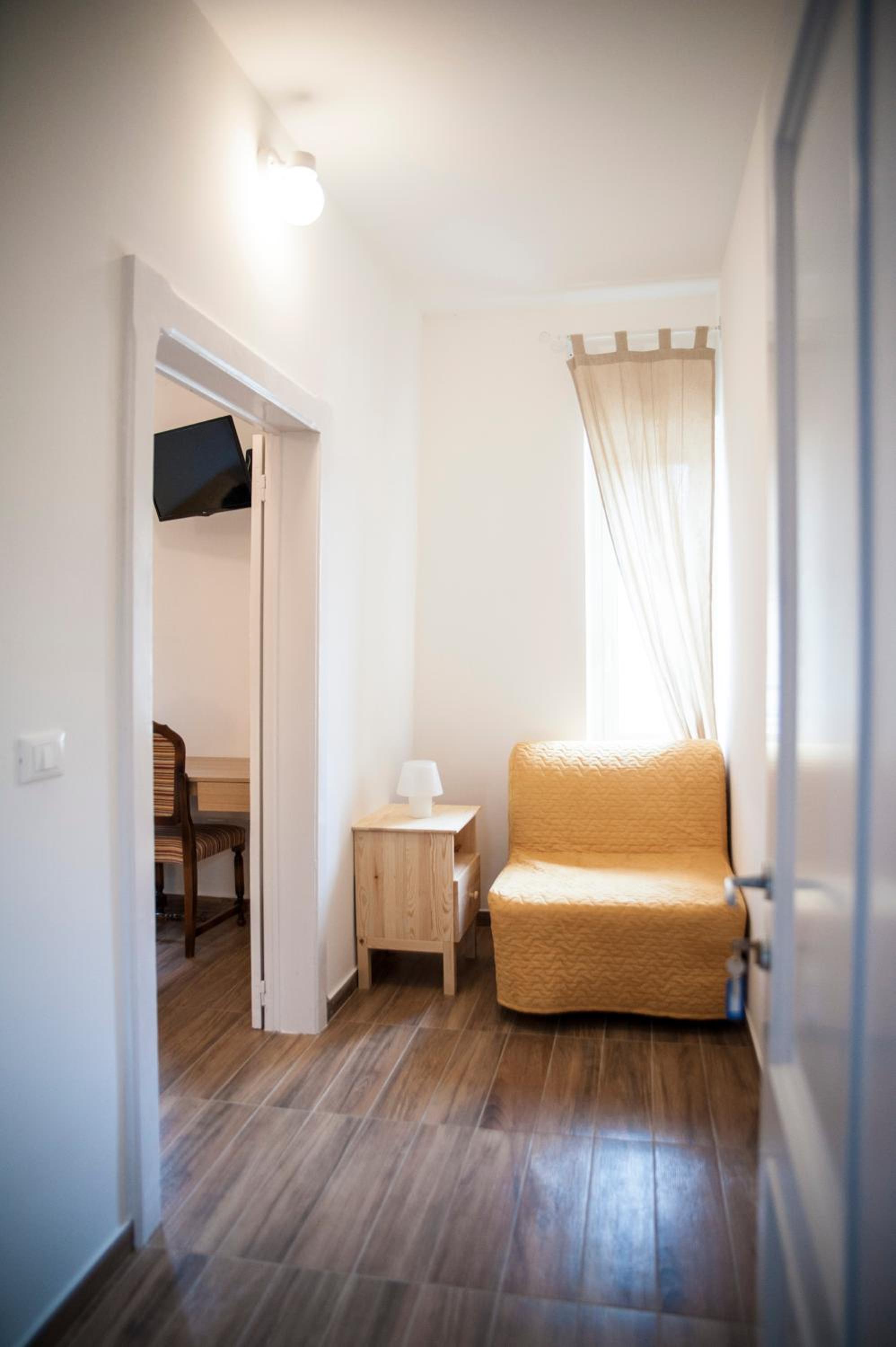 Deluxe Quadruple Room photo 2