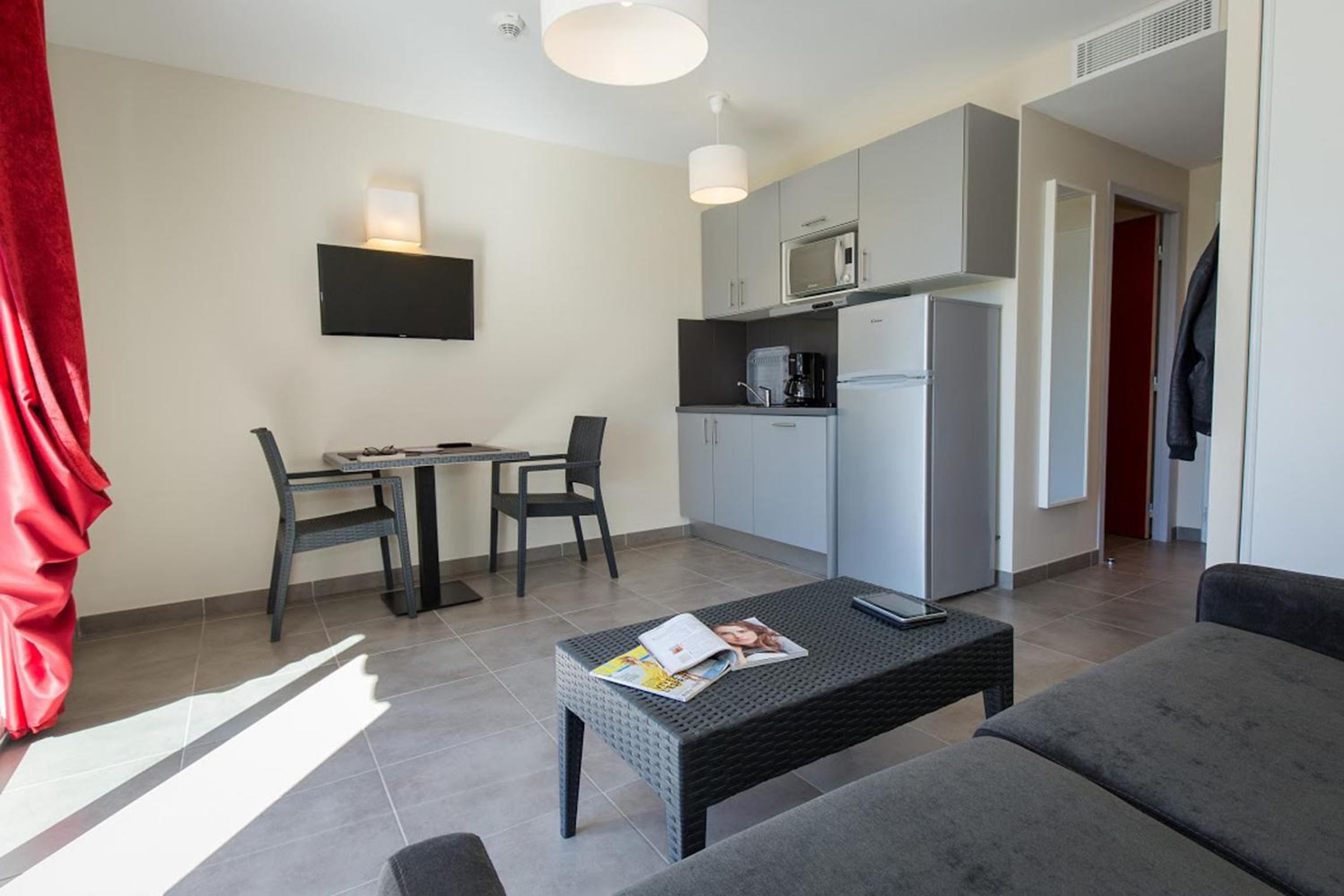 Two-Bedroom Apartment - Photo 1