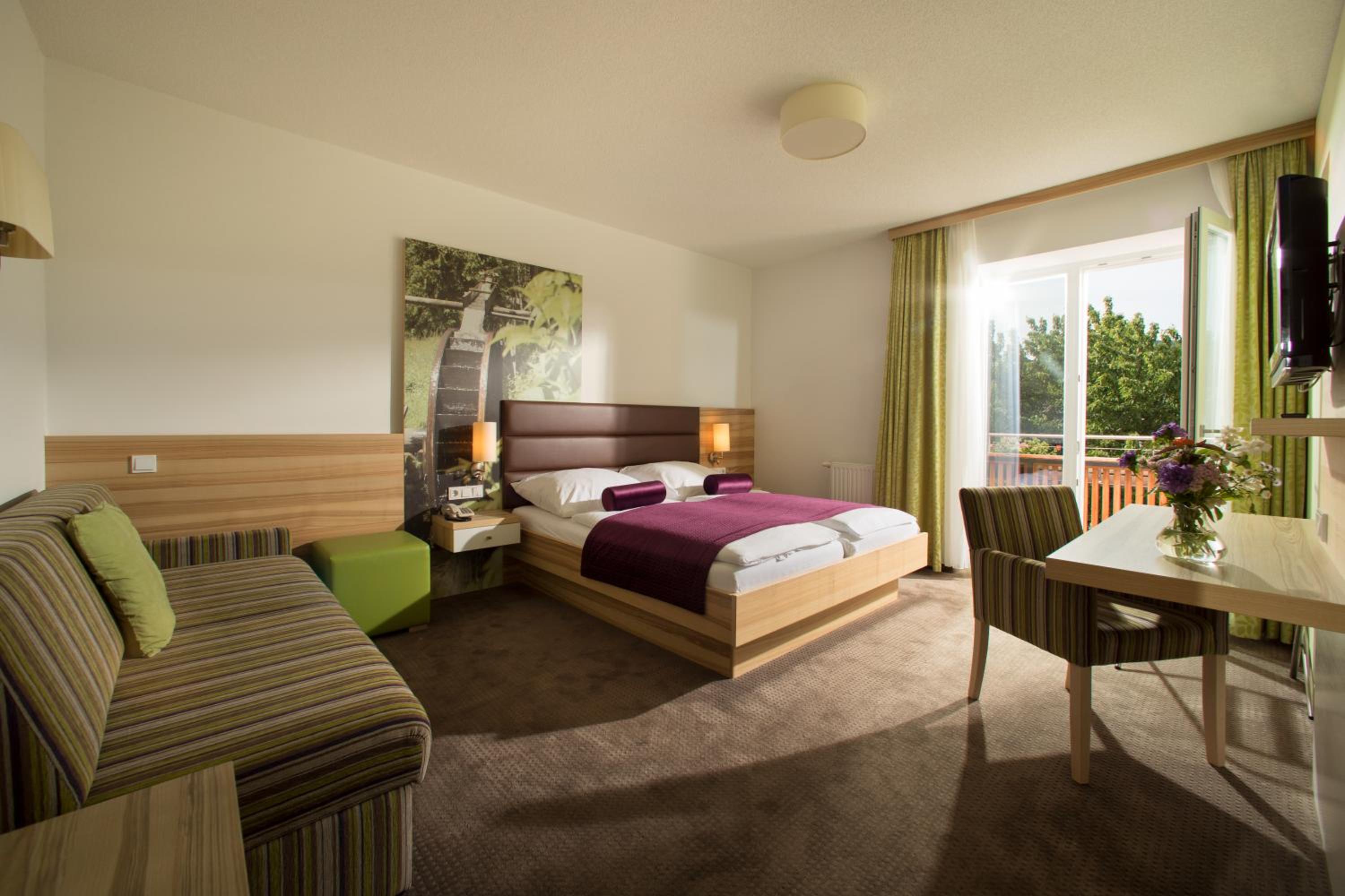 Double Room with Balcony photo 3