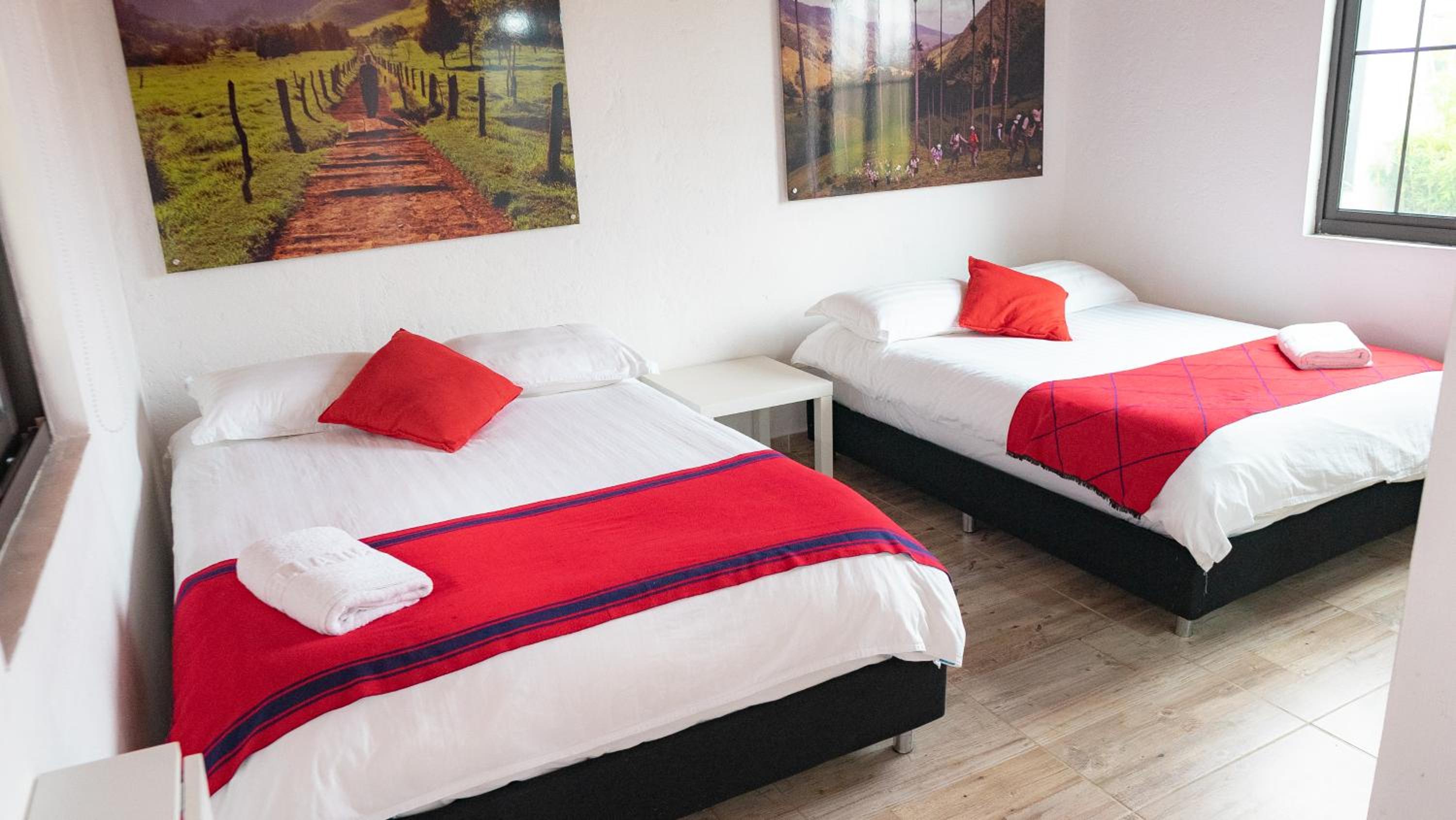 Double Room with Two Double Beds photo 1