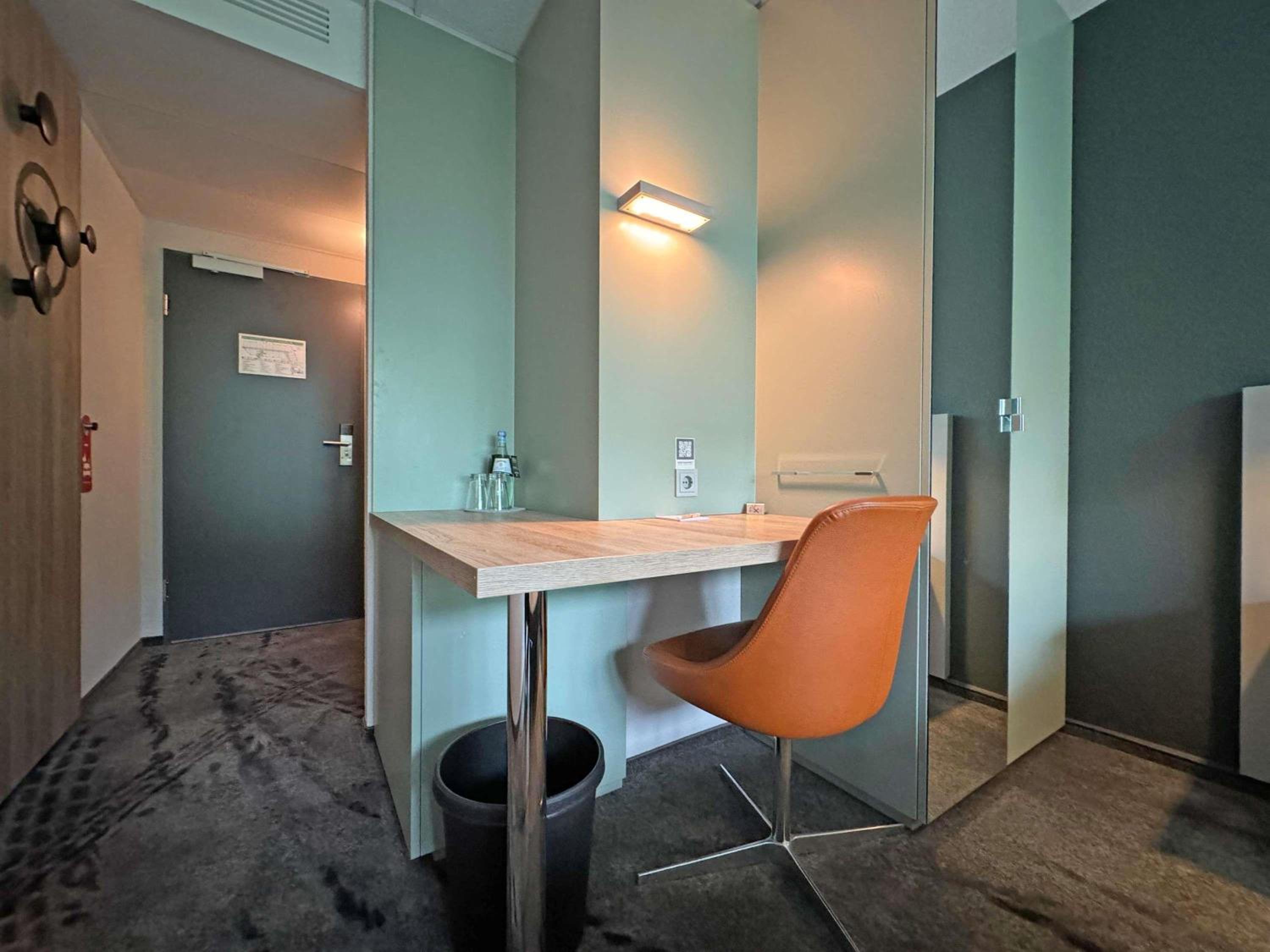Standard Double Room - Photo 3