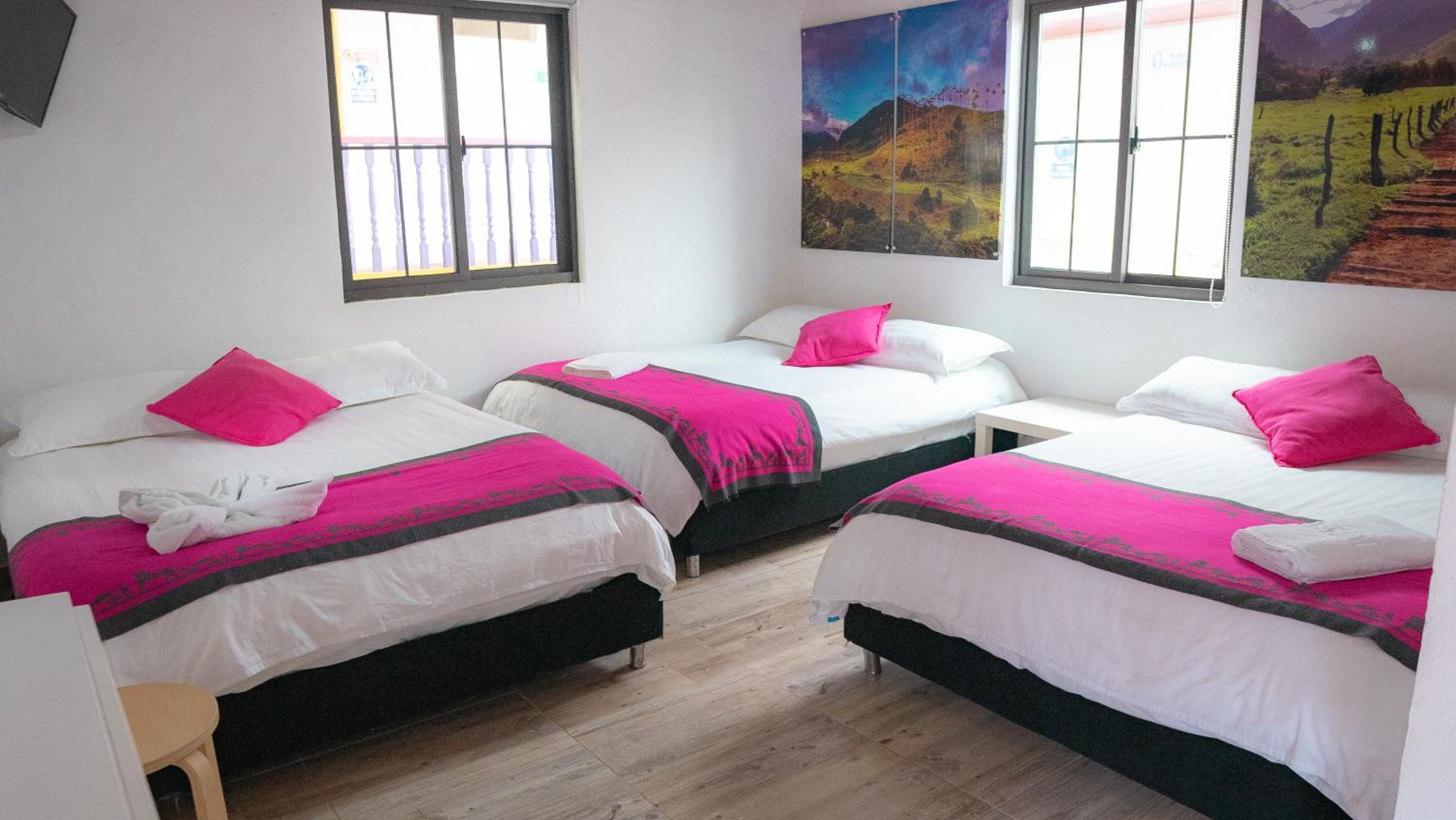 Classic Quadruple Room photo 2