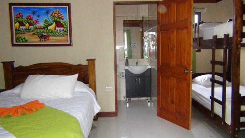 Deluxe Quadruple Room photo 1