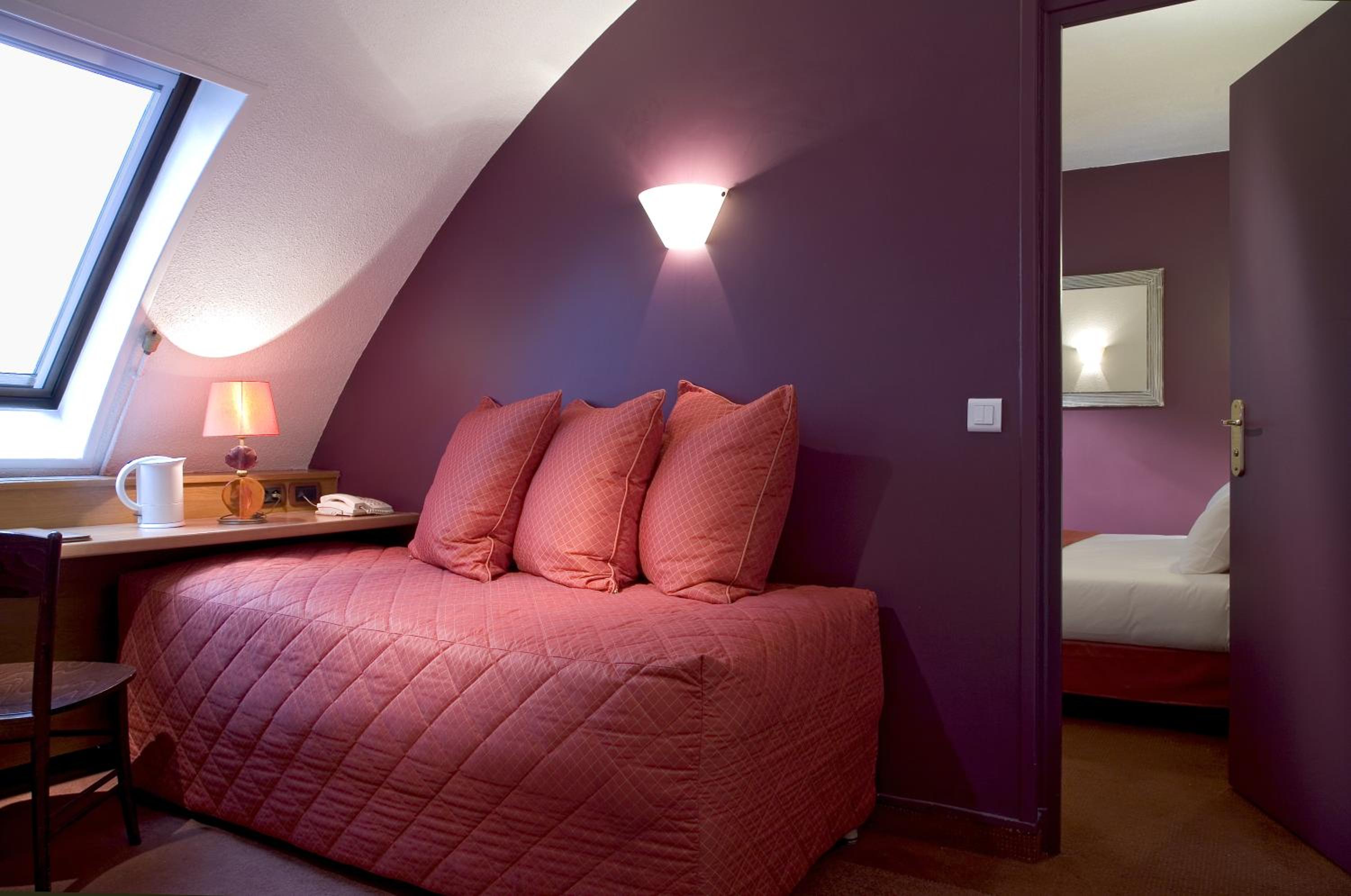 Superior Triple Room  photo 3