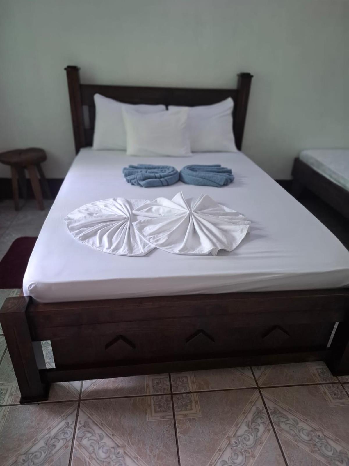 Triple Room with Private Bathroom photo 2