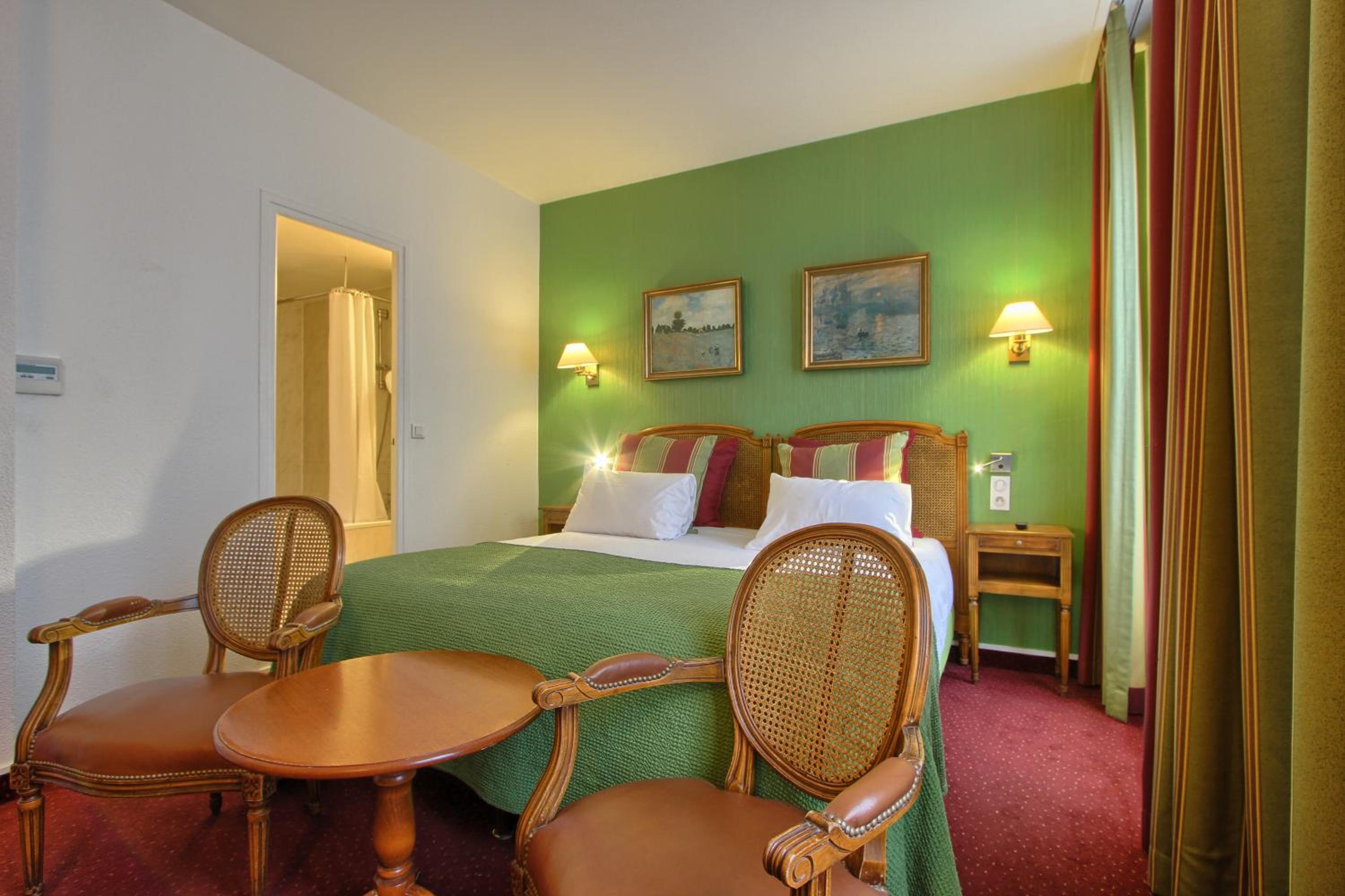 Superior Double/Twin Room photo 1