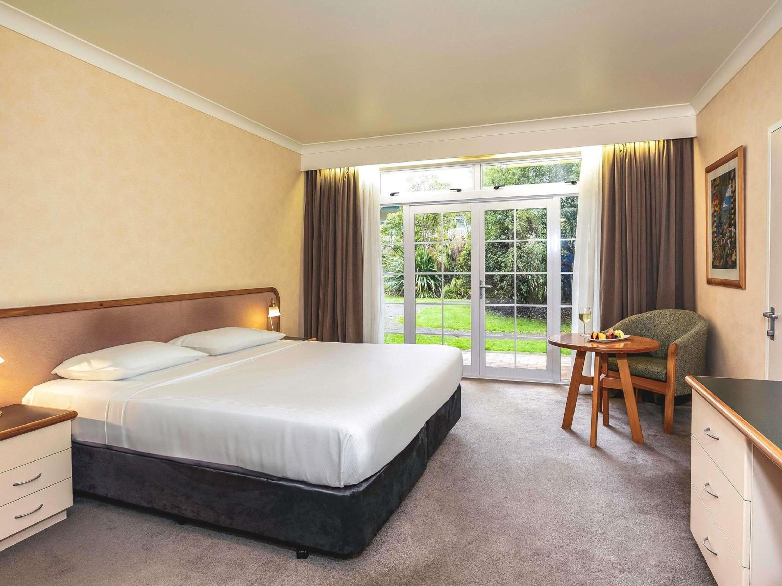 Superior King Room - Photo 2