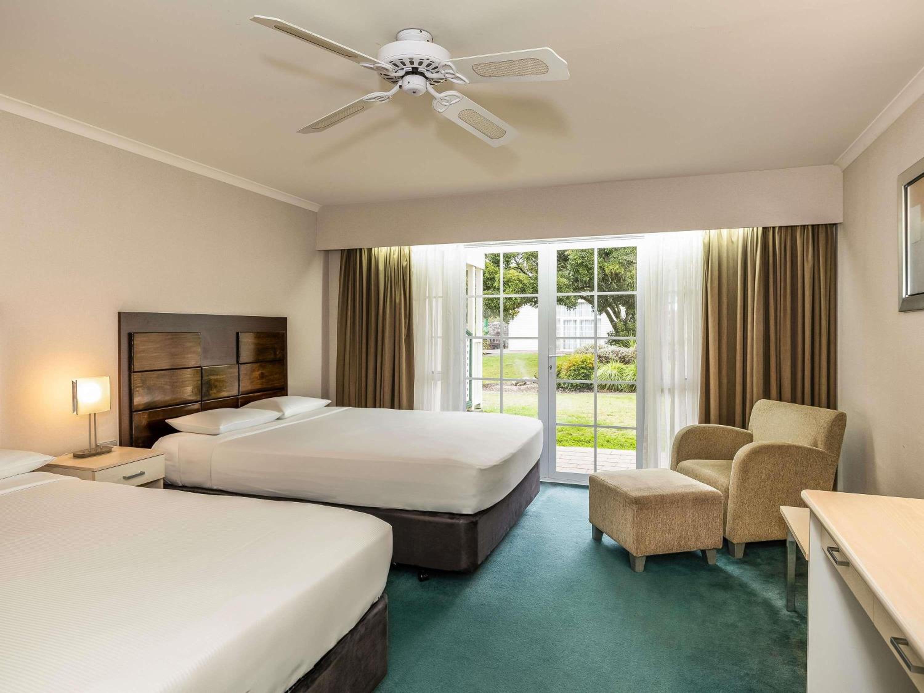 Standard Double Room with Two Double Beds - Photo 1