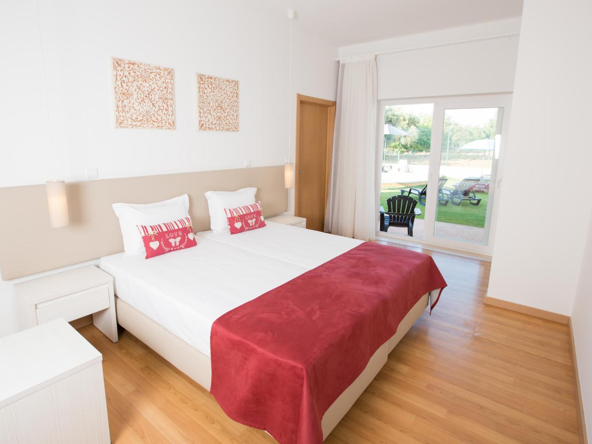 Twin Room - Photo 1