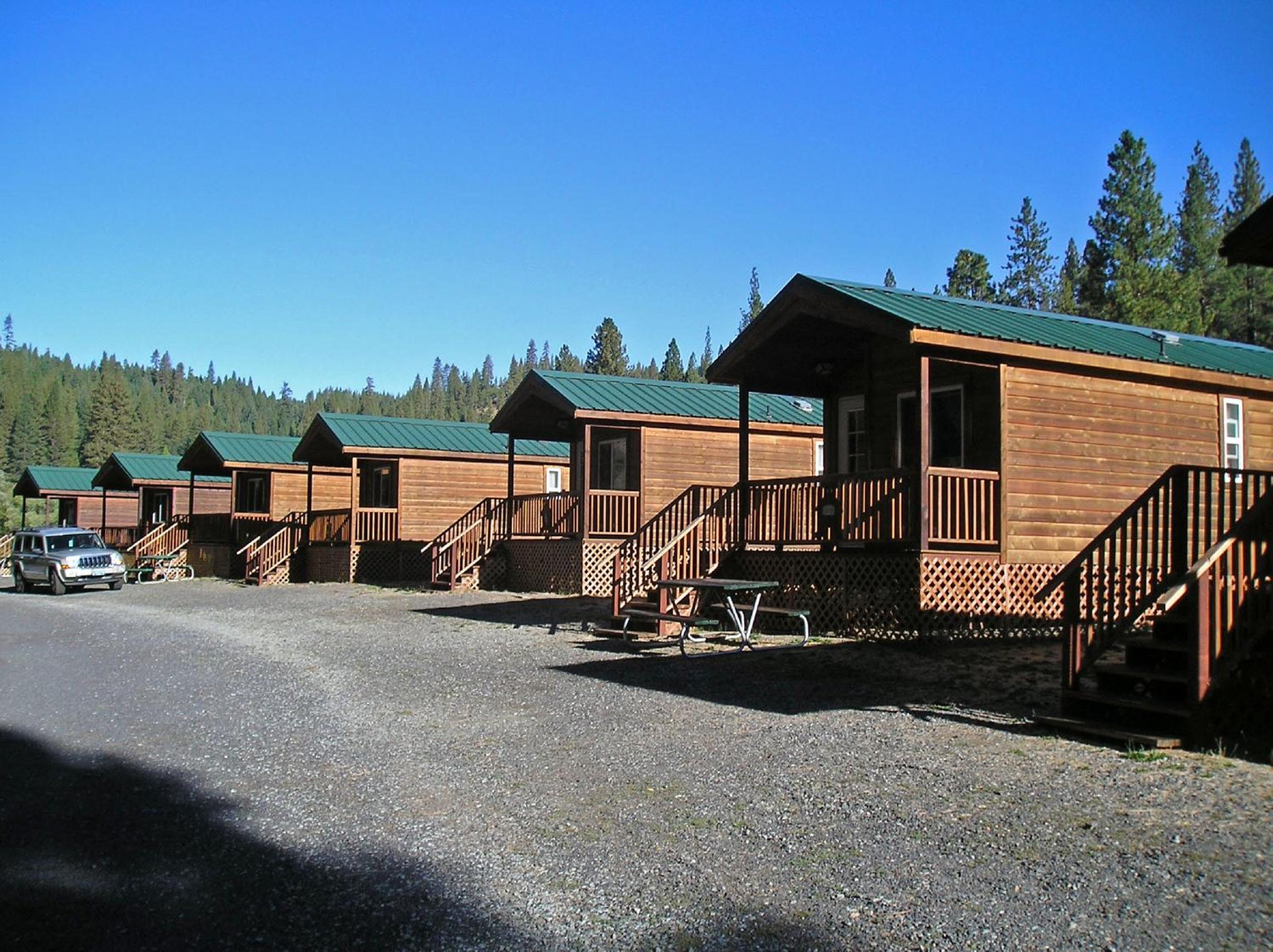 Cabin - Sleeps 4, No Pets photo 2