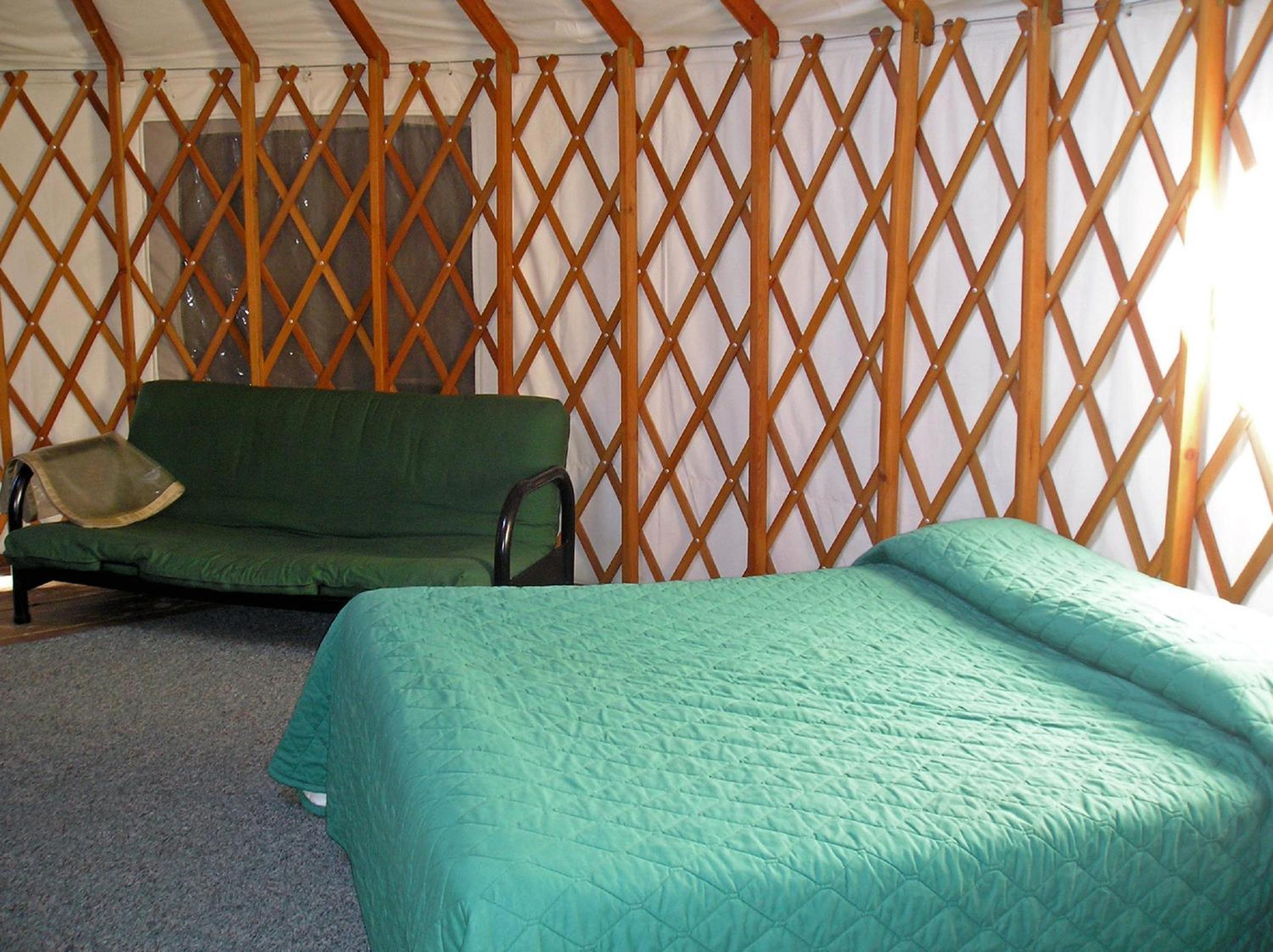 Yurt - Hill photo 1