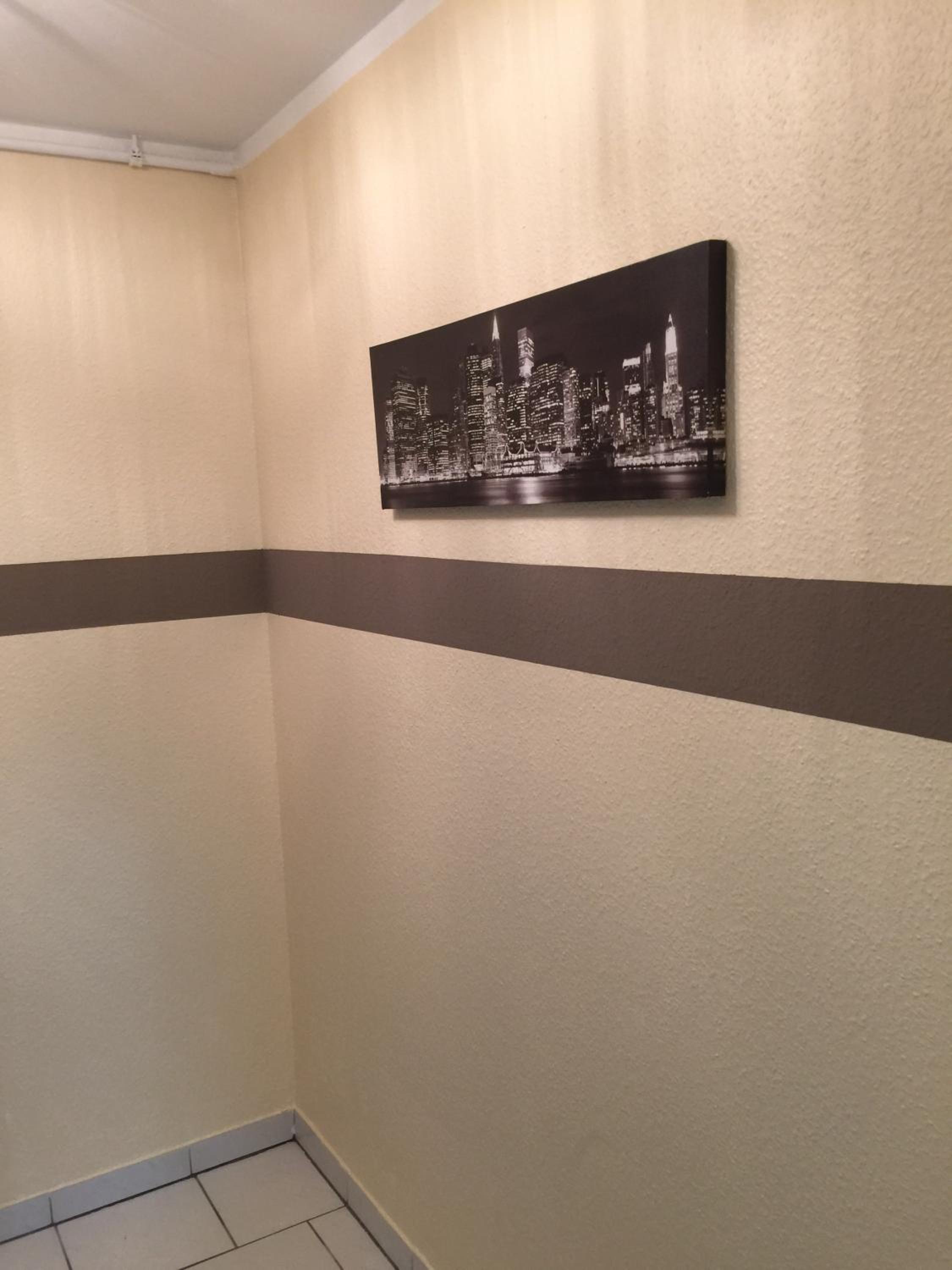 Deluxe Apartment photo 2