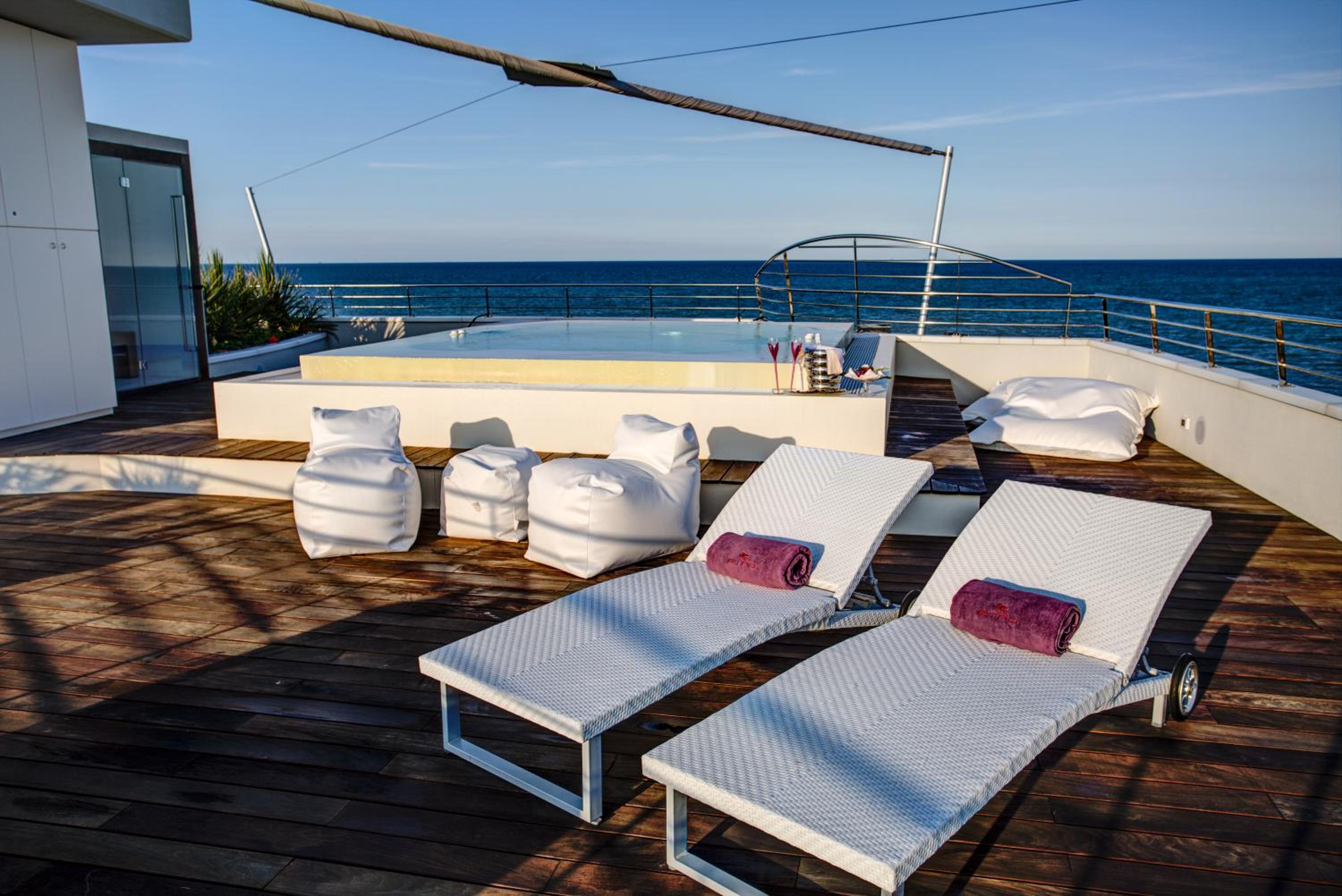 Two-Bedroom Penthouse with Sea View  - Photo 7